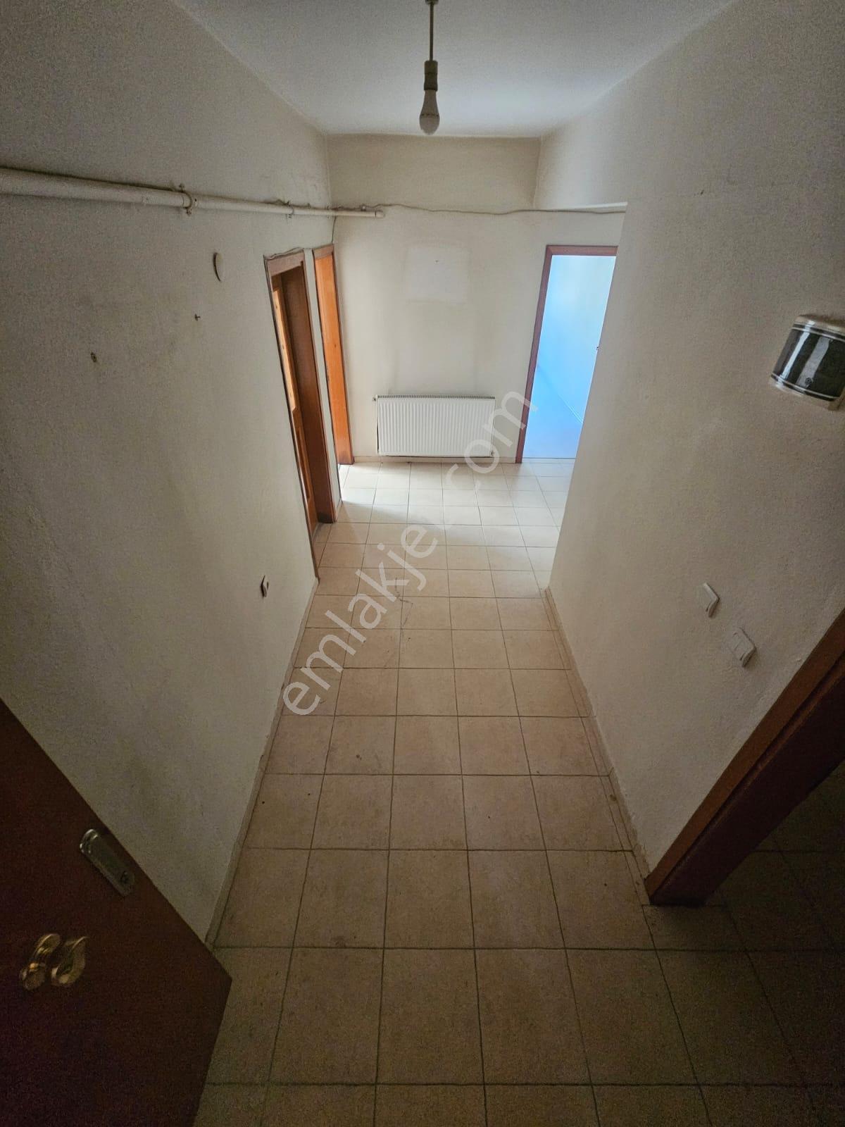 Bağlarbaşında Kat Mülkiyetli 3+1 Satılık Daire — fotoğraf 6