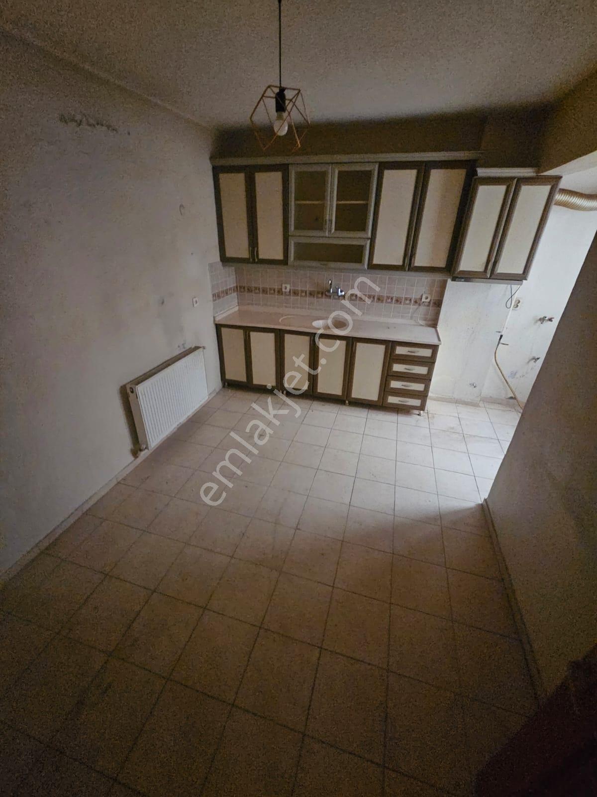 Bağlarbaşında Kat Mülkiyetli 3+1 Satılık Daire — fotoğraf 11