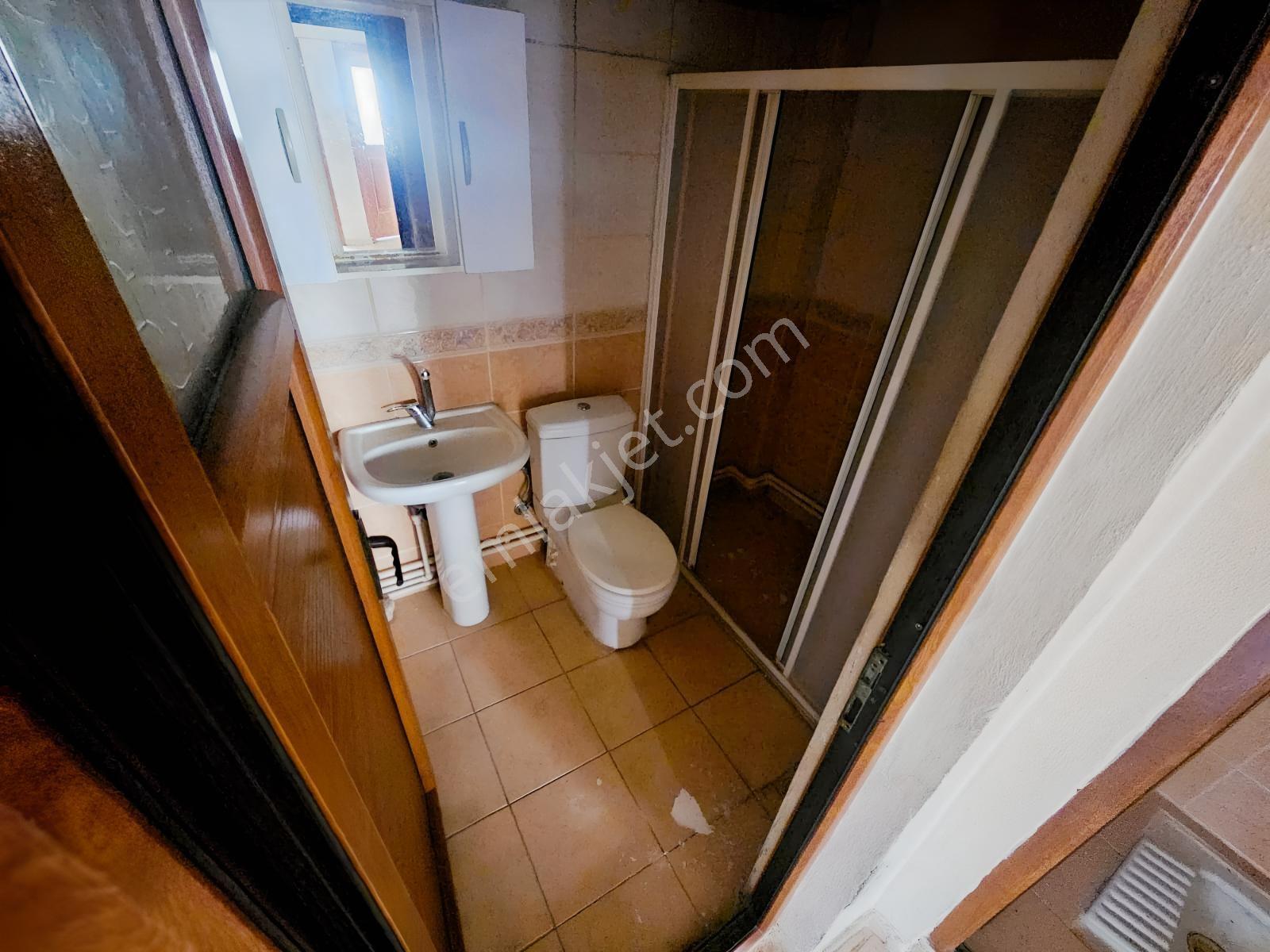 Bağlarbaşında Kat Mülkiyetli 3+1 Satılık Daire — fotoğraf 15