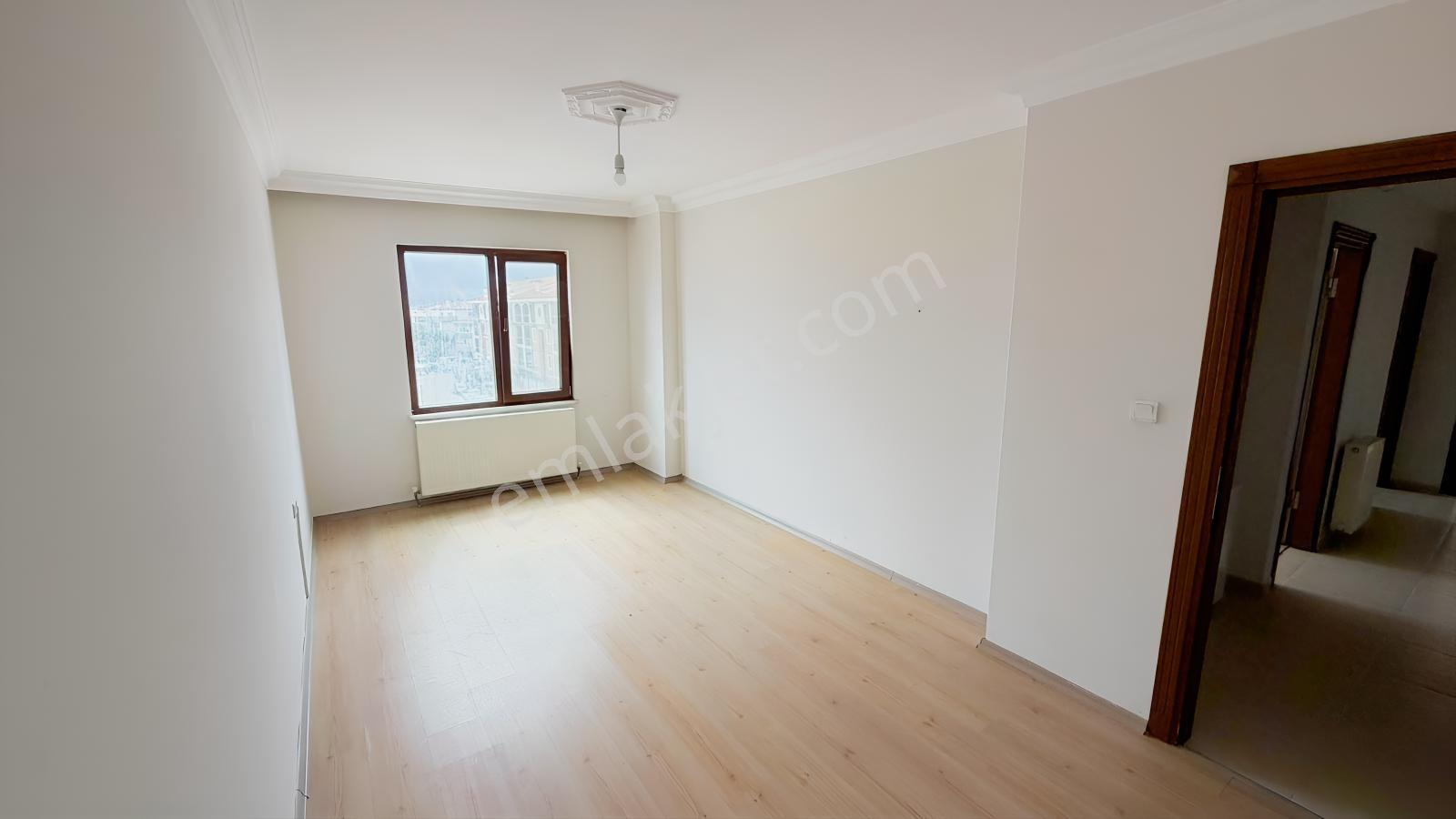 Şarköy İstiklal Mahallesinde Merkezi Konumda 3+1 Satılık Daire — fotoğraf 8
