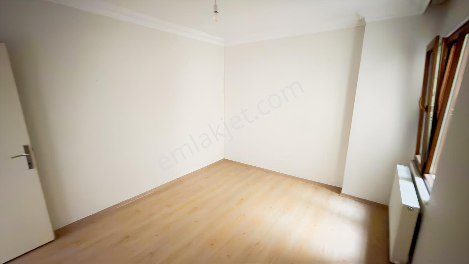 Şarköy İstiklal Mahallesinde Merkezi Konumda 3+1 Satılık Daire — fotoğraf 17