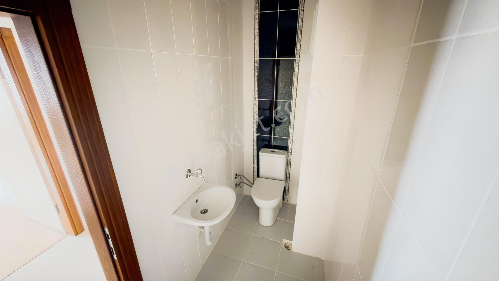 Şarköy İstiklal Mahallesinde Merkezi Konumda 3+1 Satılık Daire — fotoğraf 28