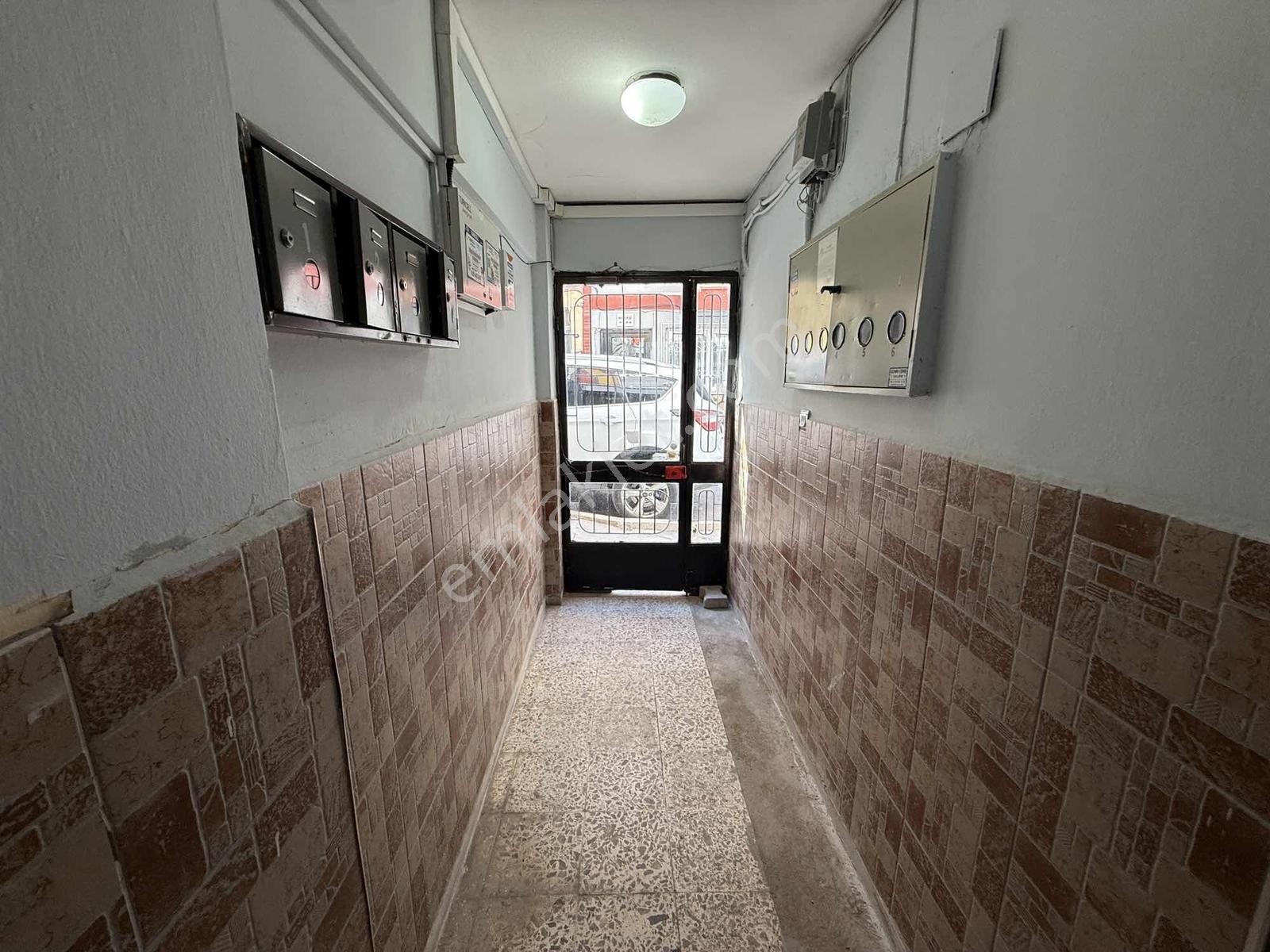 Duru Park Yakını Ptt Sokağı Satılık 2+1 İçi Yapılı Düz Giriş — fotoğraf 24