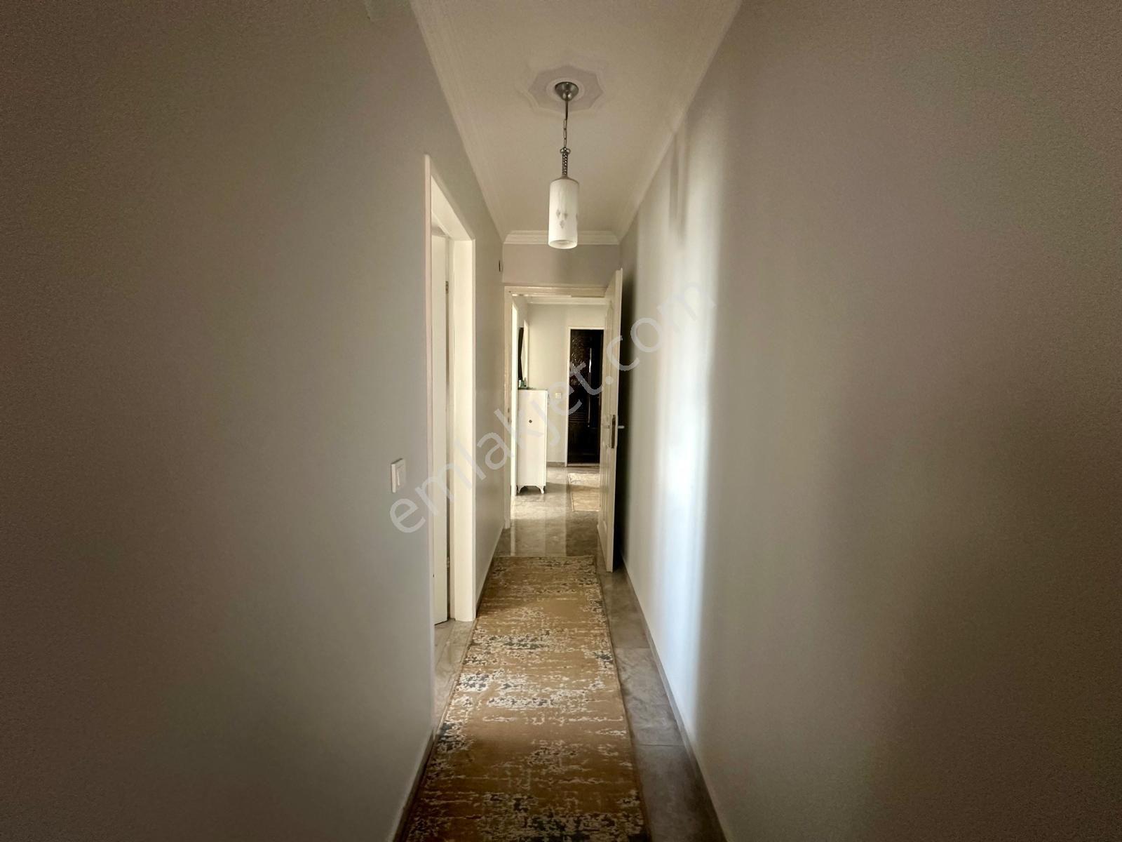 Yeni Girne'de Satılık Daire 3+1 — fotoğraf 15