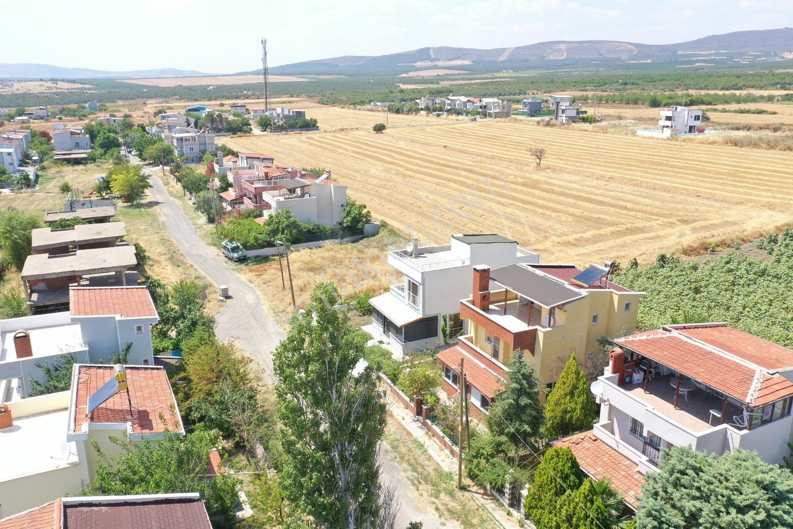 Şarköy Kızılcaterzide 266 M² Arsa Paylı Tam Tripleks Villa — fotoğraf 5