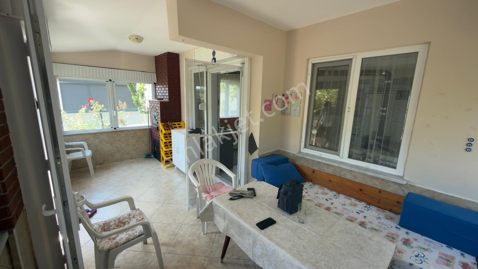Şarköy Kızılcaterzide 266 M² Arsa Paylı Tam Tripleks Villa — fotoğraf 7