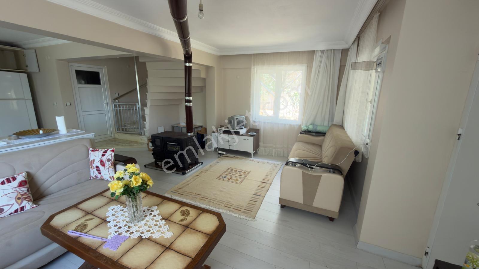 Şarköy Kızılcaterzide 266 M² Arsa Paylı Tam Tripleks Villa — fotoğraf 10
