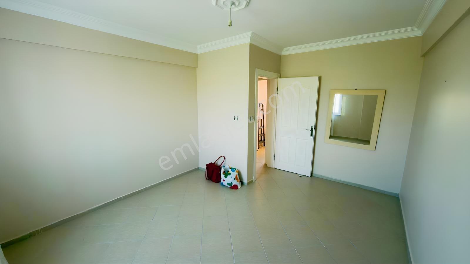 Şarköy Kızılcaterzide 266 M² Arsa Paylı Tam Tripleks Villa — fotoğraf 25