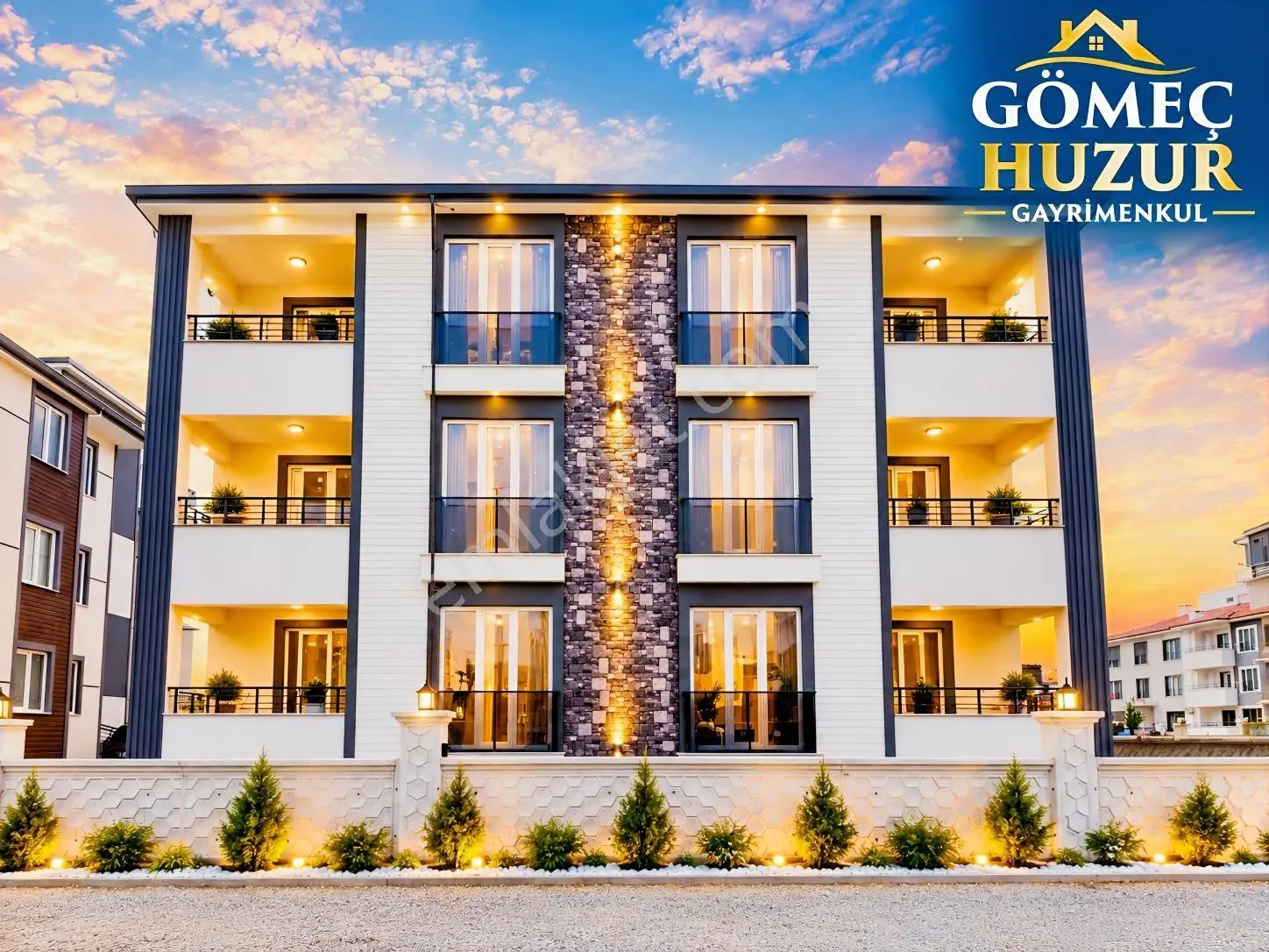 Huzur^Dan Satılık 2+1 Daire (90M², Ara Kat, Ön Cephe)