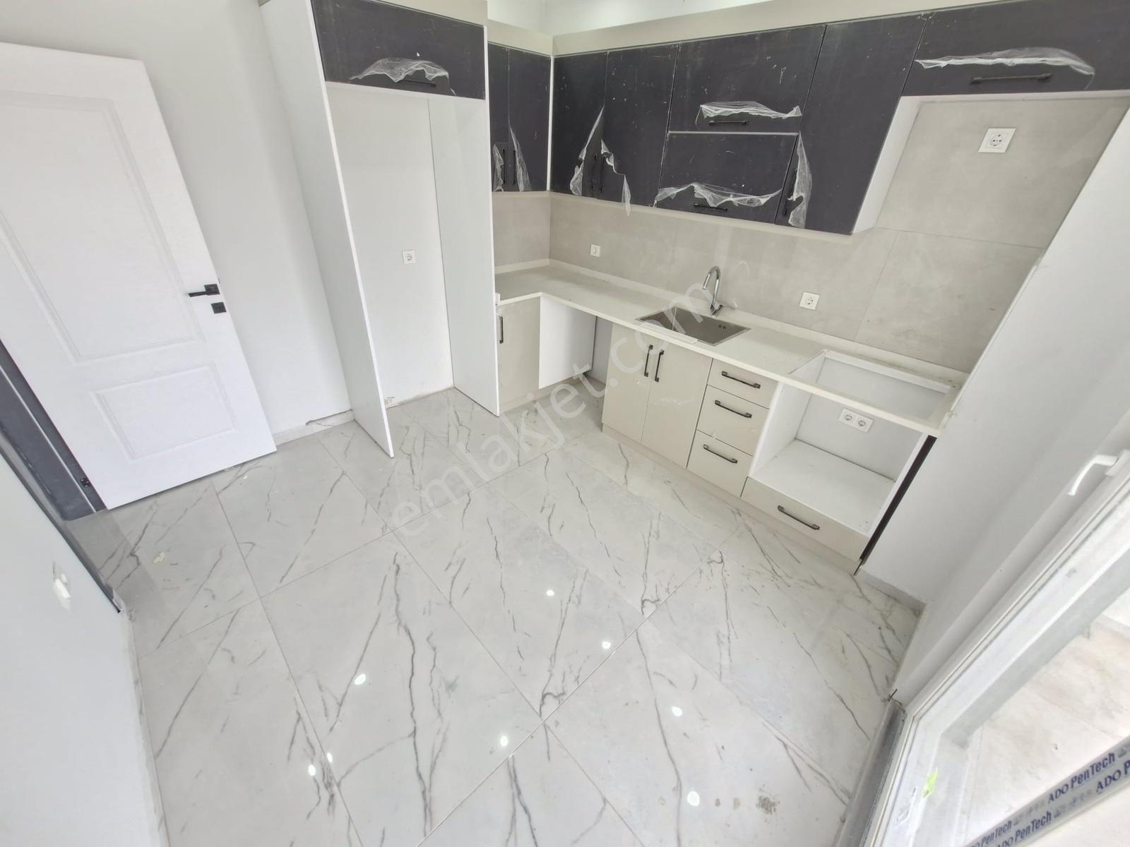 Huzur^dan Satılık 2+1 Daire (90m², Ara Kat, Ön Cephe) — fotoğraf 8