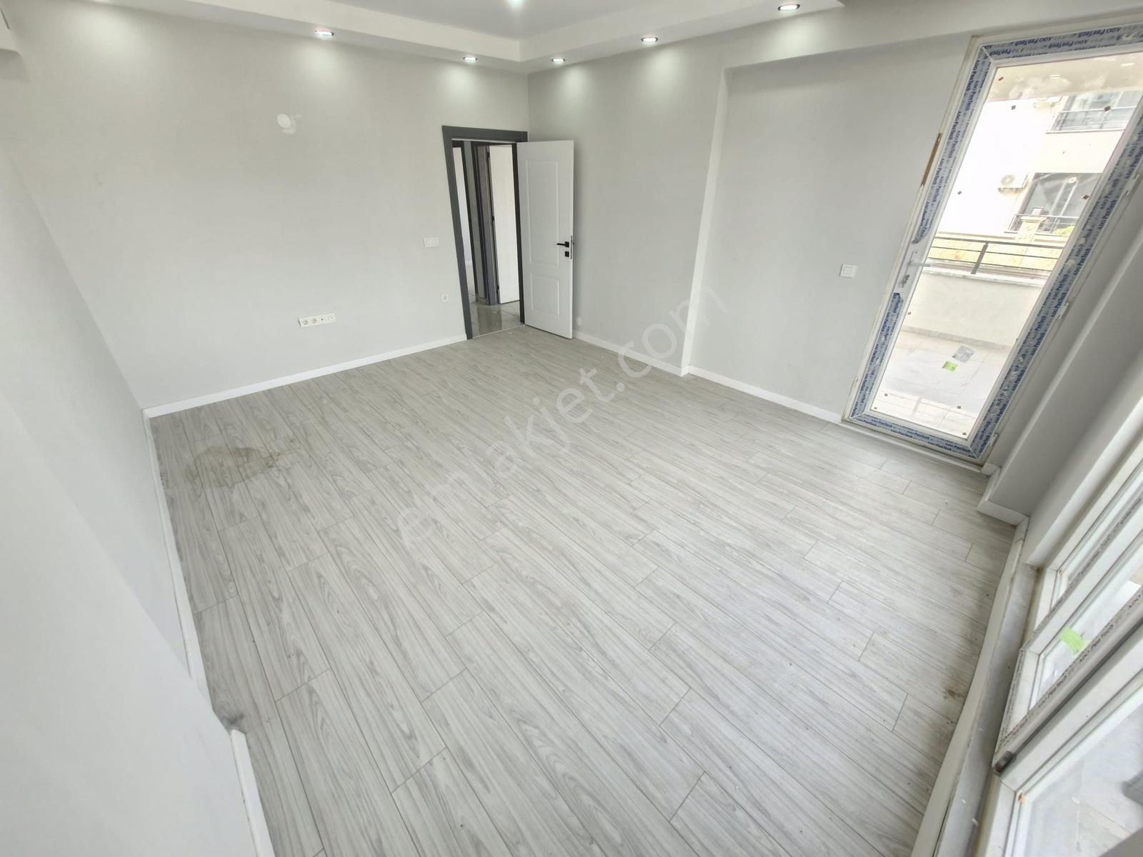 Huzur^dan Satılık 2+1 Daire (90m², Ara Kat, Ön Cephe) — fotoğraf 12