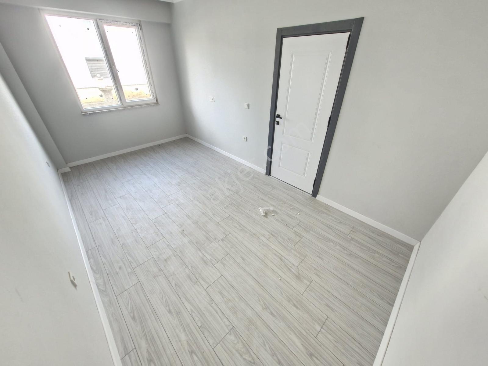 Huzur^dan Satılık 2+1 Daire (90m², Ara Kat, Ön Cephe) — fotoğraf 17