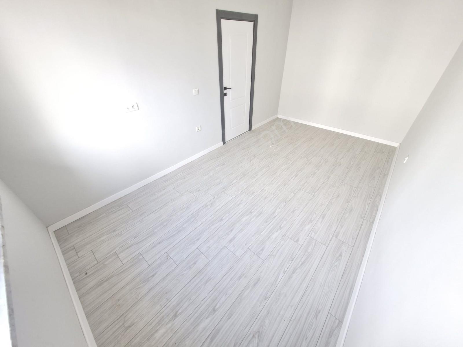 Huzur^dan Satılık 2+1 Daire (90m², Ara Kat, Ön Cephe) — fotoğraf 19