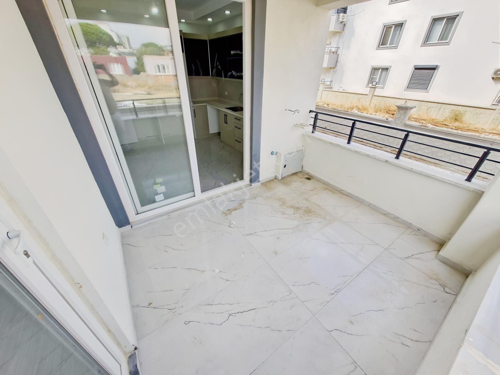 Huzur^dan Satılık 2+1 Daire (90m², Ara Kat, Ön Cephe) — fotoğraf 25