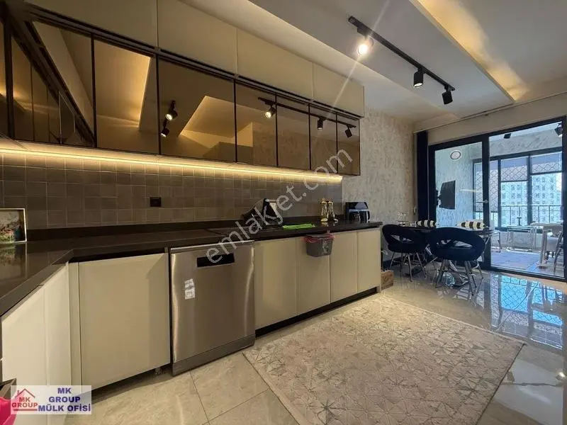 Yüksek Kredi Kullanımına Uygun 4+1 Şehir Merkezinde Daire — fotoğraf 5