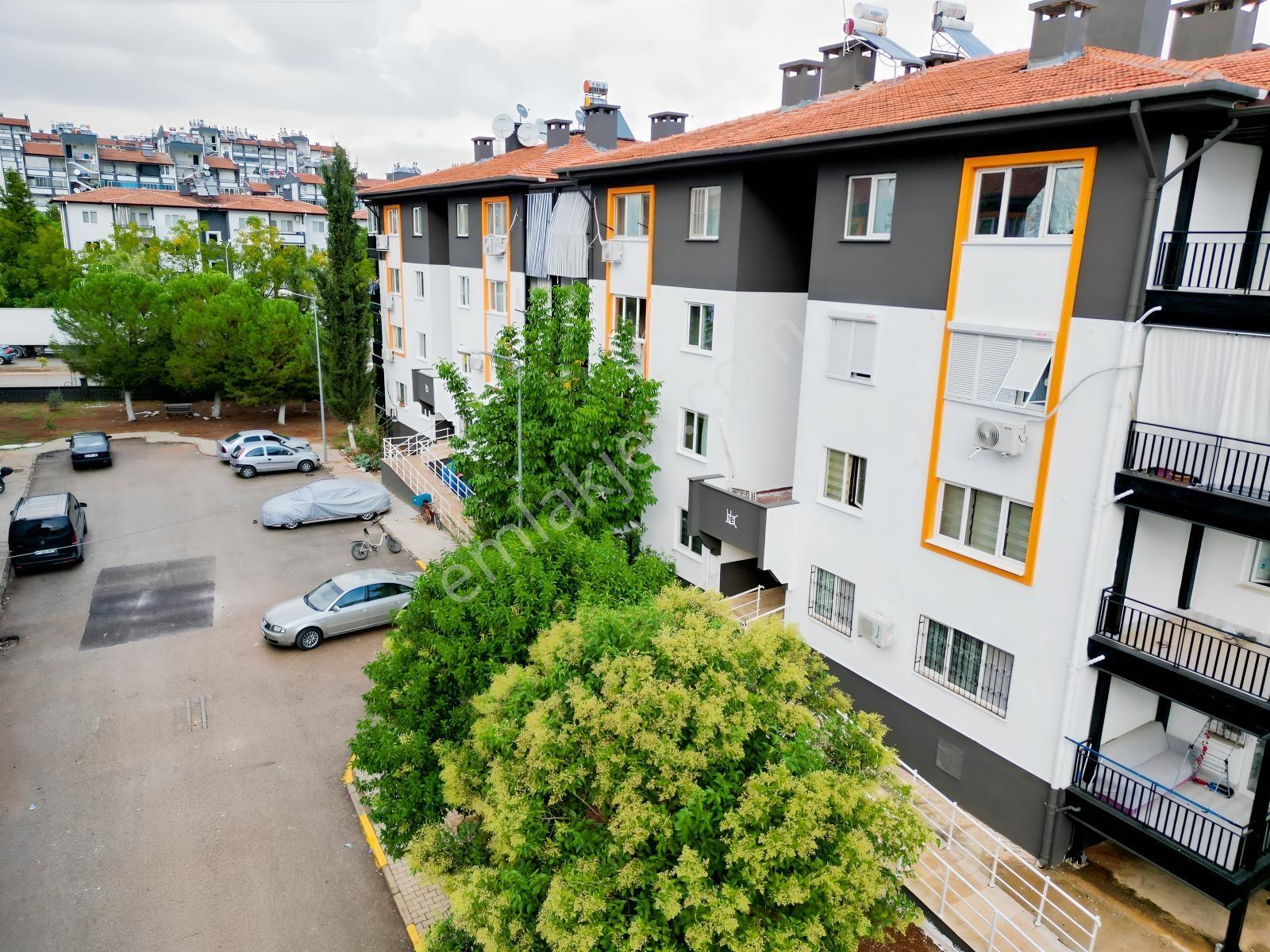Döşemealtı Çıplaklı Mh. Tokilerde 2+1 85m2 1.kat Satılık Daire — fotoğraf 3