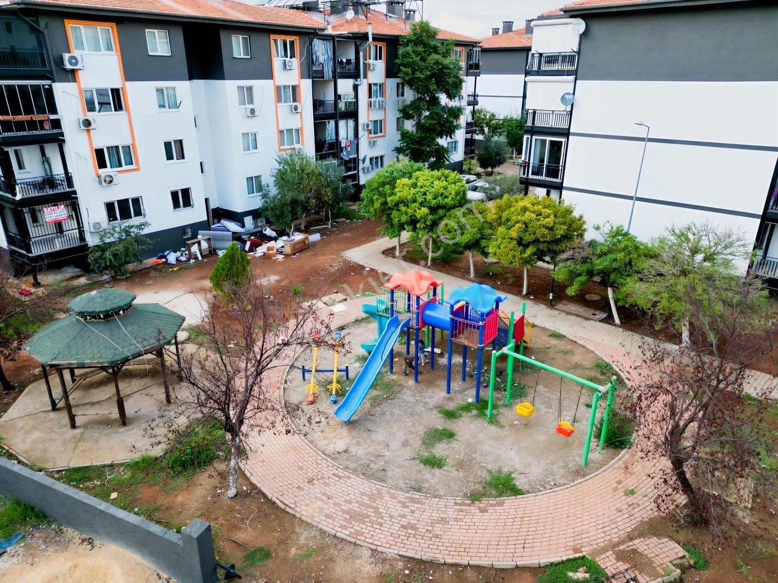 Döşemealtı Çıplaklı Mh. Tokilerde 2+1 85m2 1.kat Satılık Daire — fotoğraf 4
