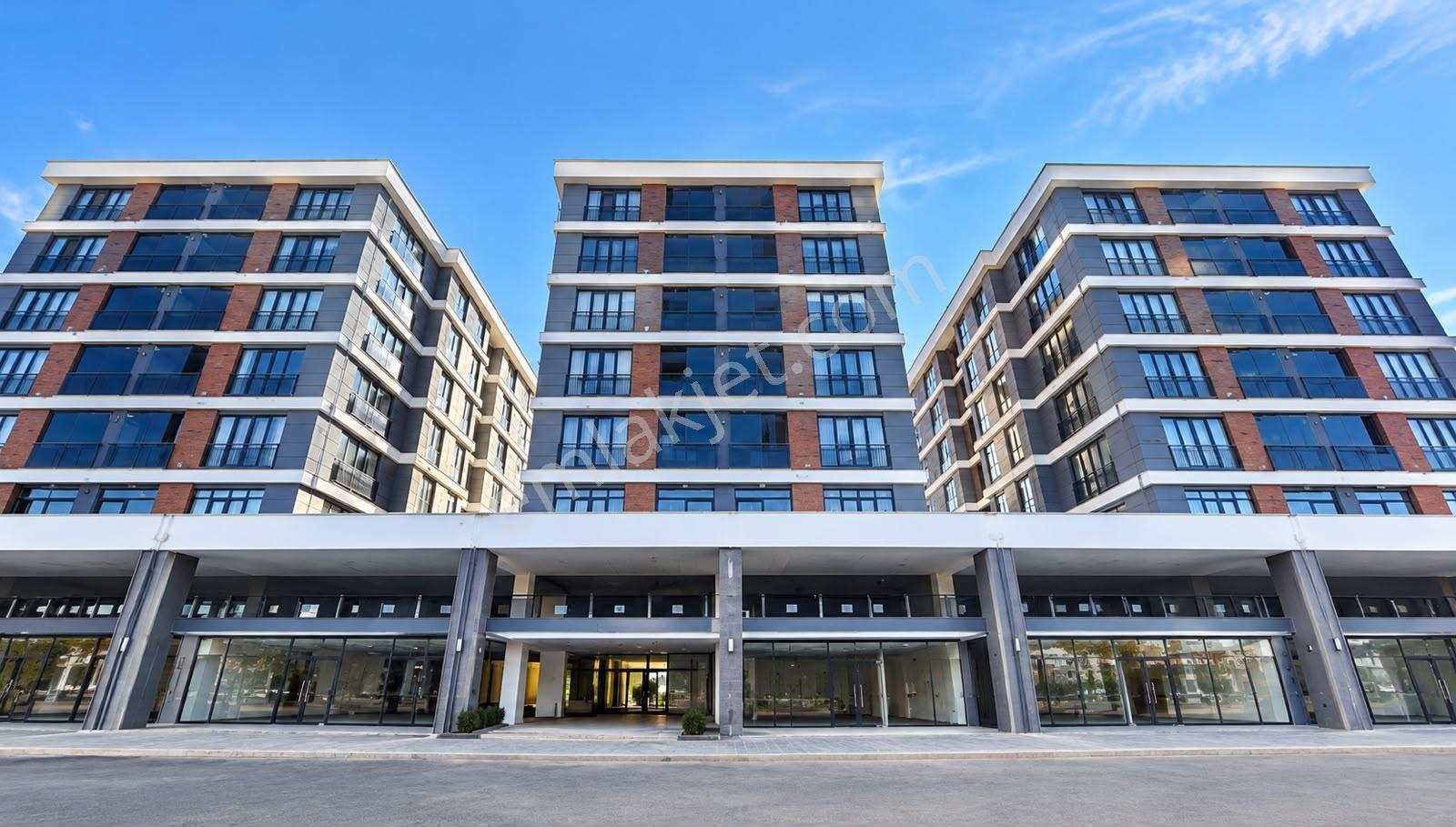 Turnasuyu Modern'De Deniz Ve Doğa Manzaralı 3+1 Satılık Daire