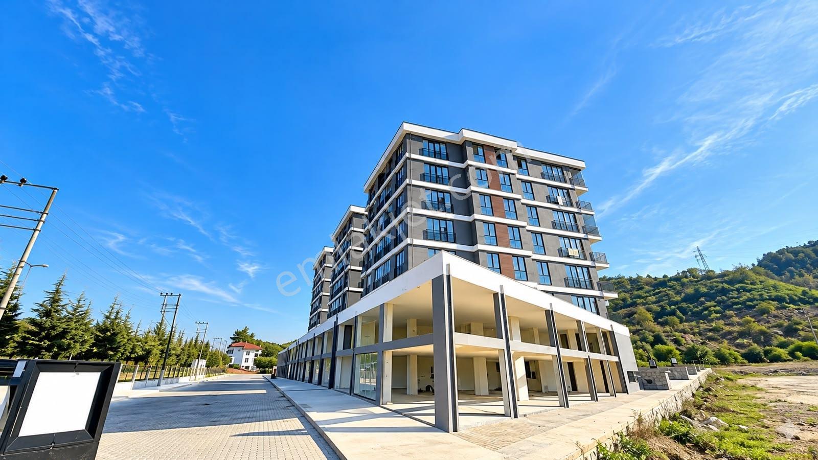 Turnasuyu Modern'de Deniz Ve Doğa Manzaralı 3+1 Satılık Daire — fotoğraf 2
