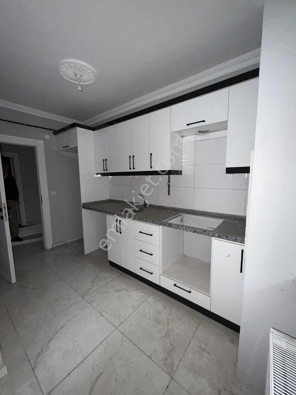 Sancaktepe Abdurahmangazi Mah.de Ters Düblek — fotoğraf 3