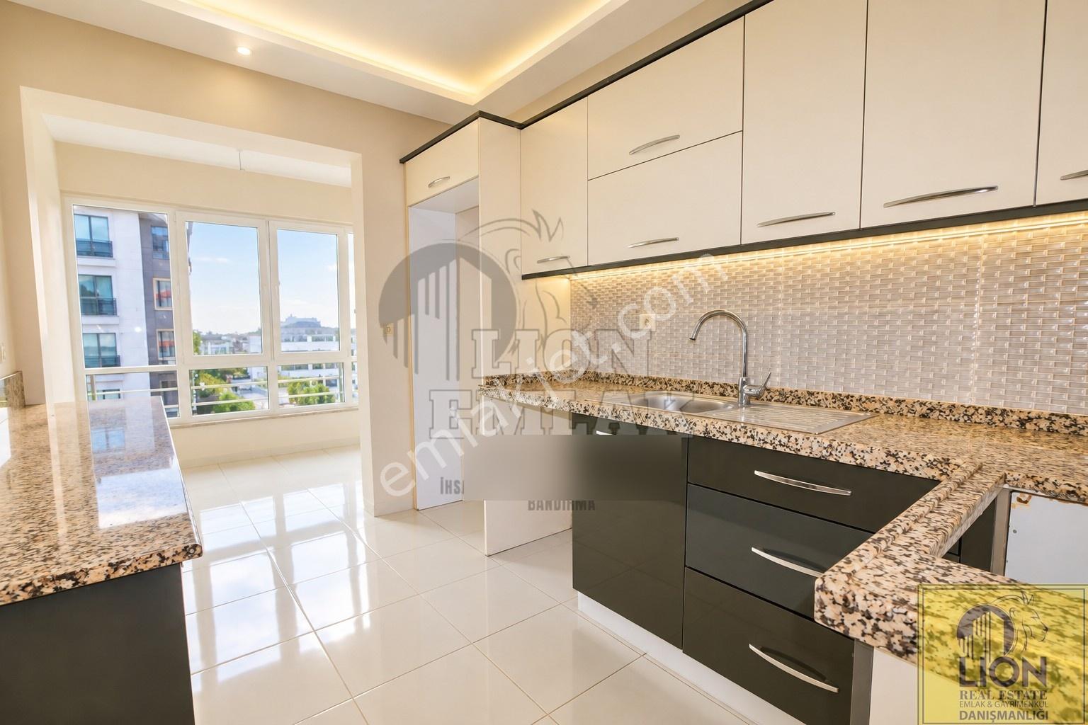 Lıon Emlak'tan İhsaniye'de Lüks Arakat Satılık 3+1 Daire — fotoğraf 6