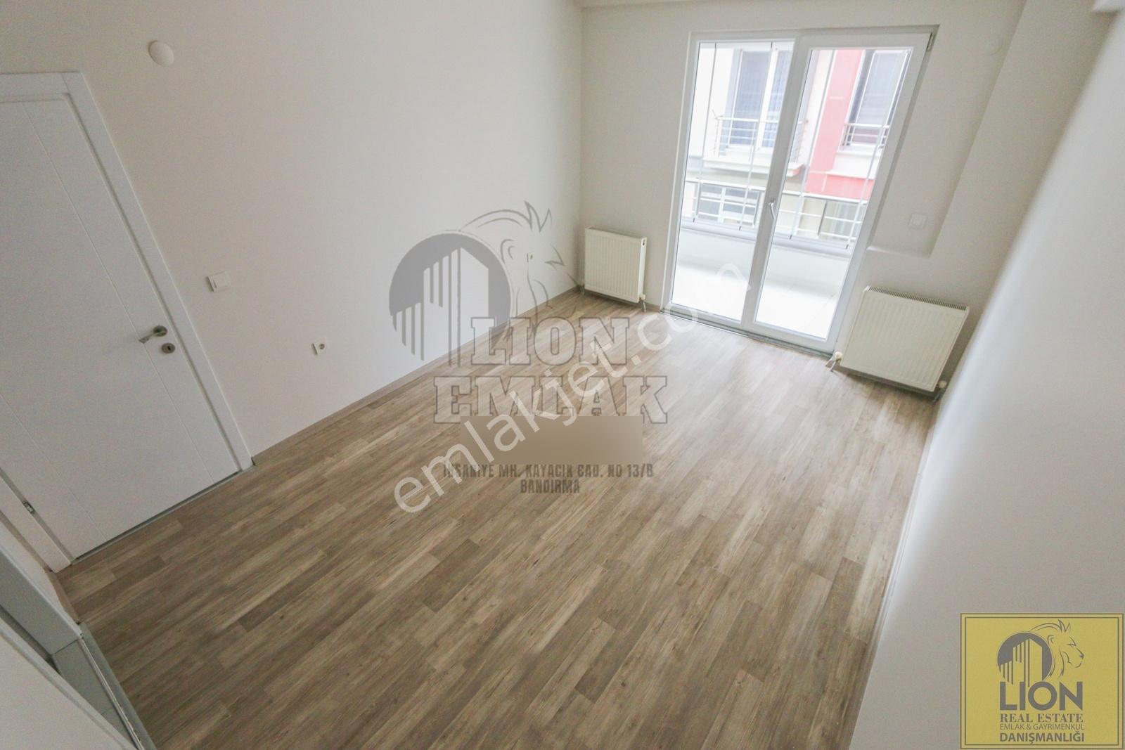 Lıon Emlak'tan İhsaniye'de Lüks Arakat Satılık 3+1 Daire — fotoğraf 24