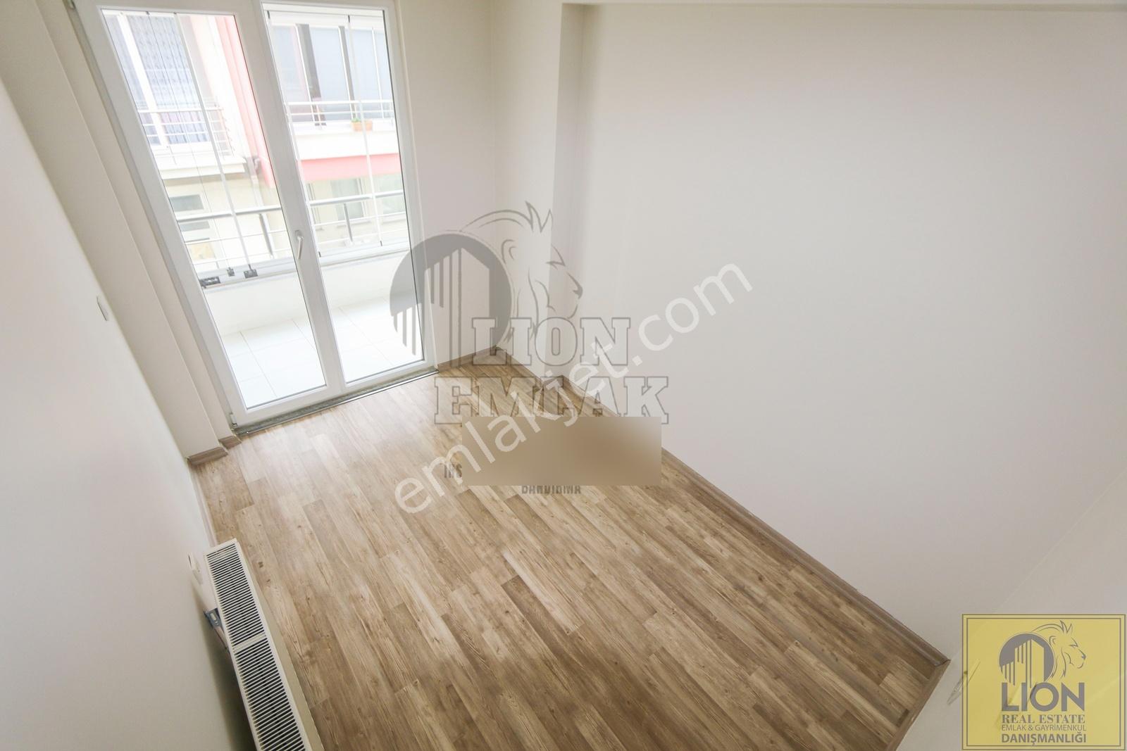 Lıon Emlak'tan İhsaniye'de Lüks Arakat Satılık 3+1 Daire — fotoğraf 27