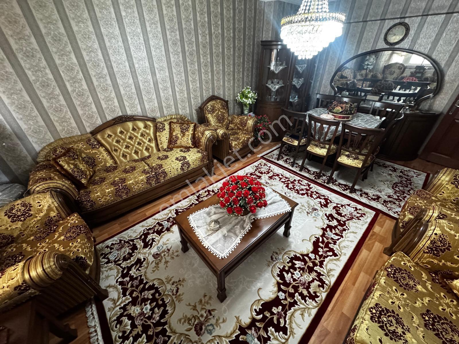 Ahi Mesut Bulvarı Üzerinde 3+1 Salon Bağımsız Ara Katta Daire — fotoğraf 4