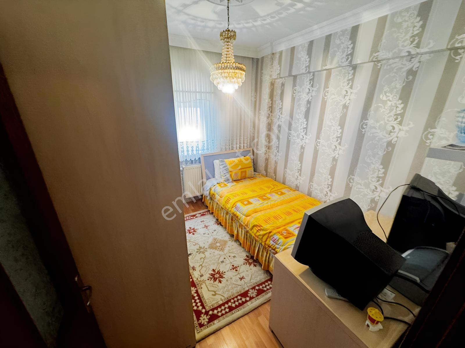 Ahi Mesut Bulvarı Üzerinde 3+1 Salon Bağımsız Ara Katta Daire — fotoğraf 15