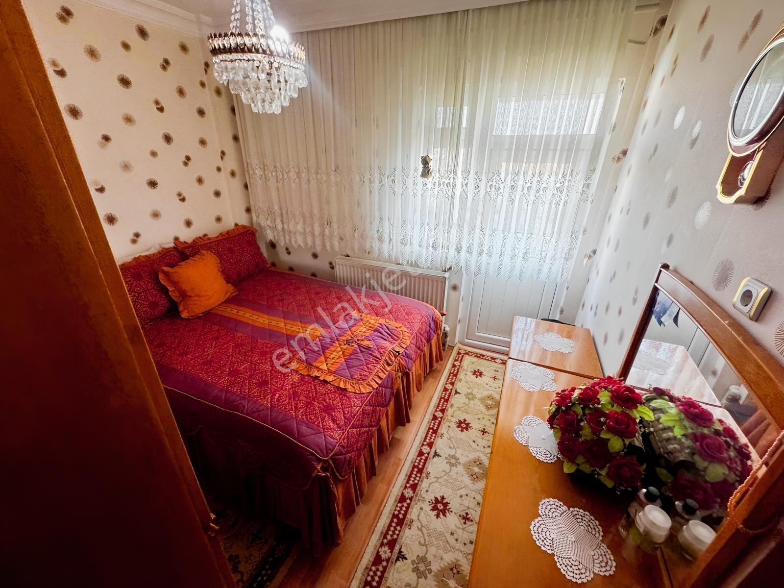 Ahi Mesut Bulvarı Üzerinde 3+1 Salon Bağımsız Ara Katta Daire — fotoğraf 17