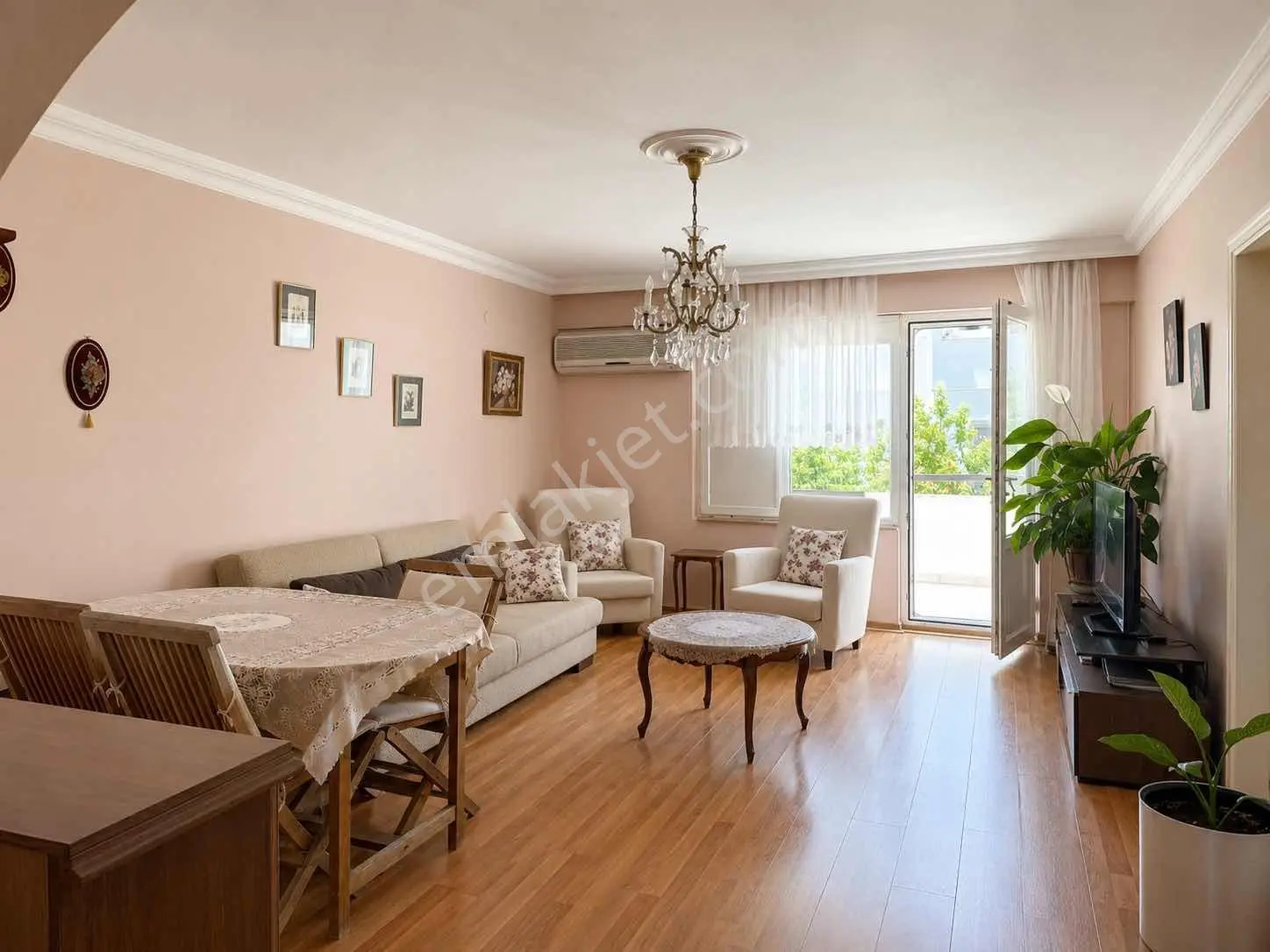 Turgutreis Yalı'da Denize Çok Yakın Geniş Ve Ferah Arakat Daire — fotoğraf 3