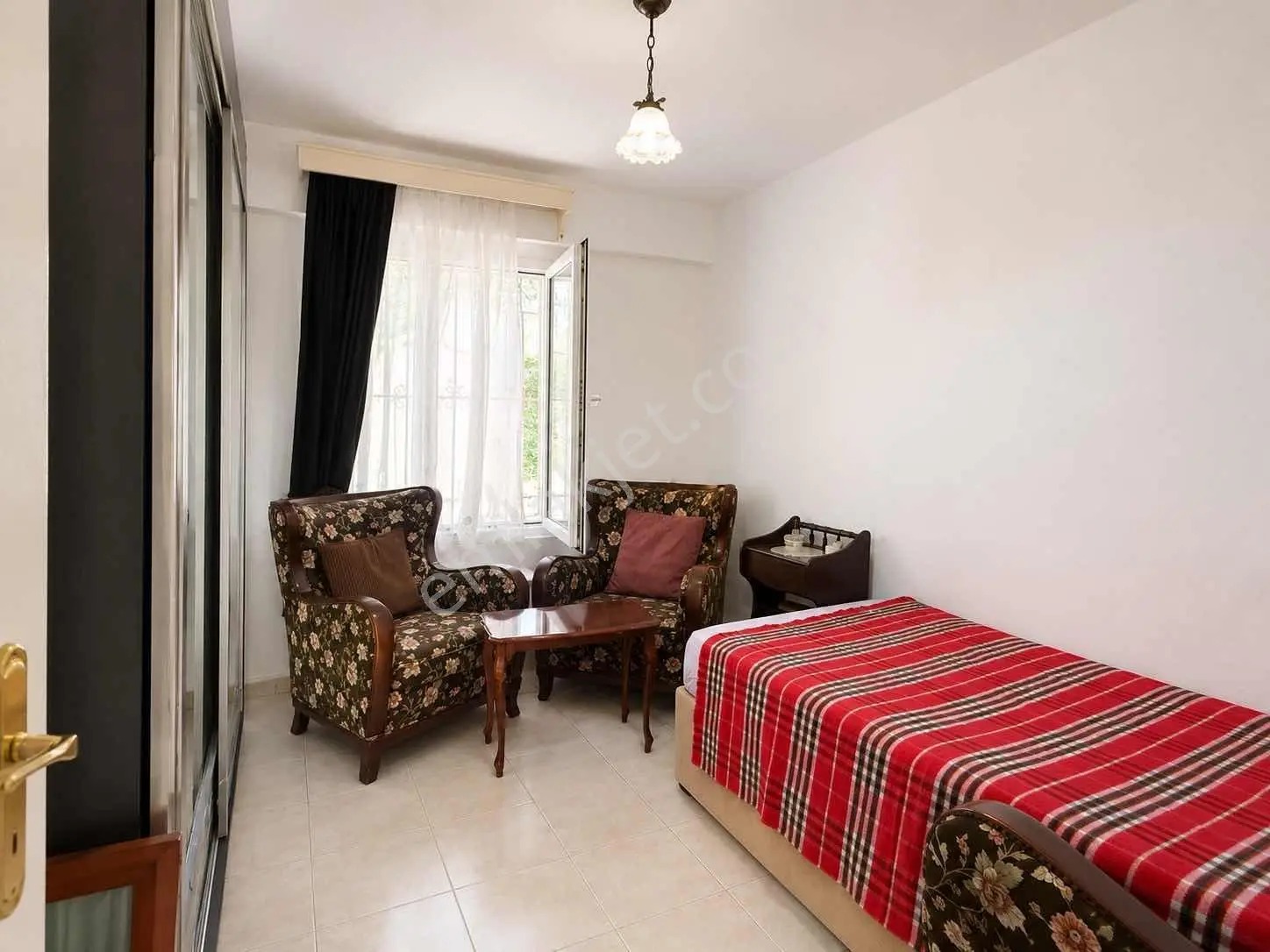 Turgutreis Yalı'da Denize Çok Yakın Geniş Ve Ferah Arakat Daire — fotoğraf 7
