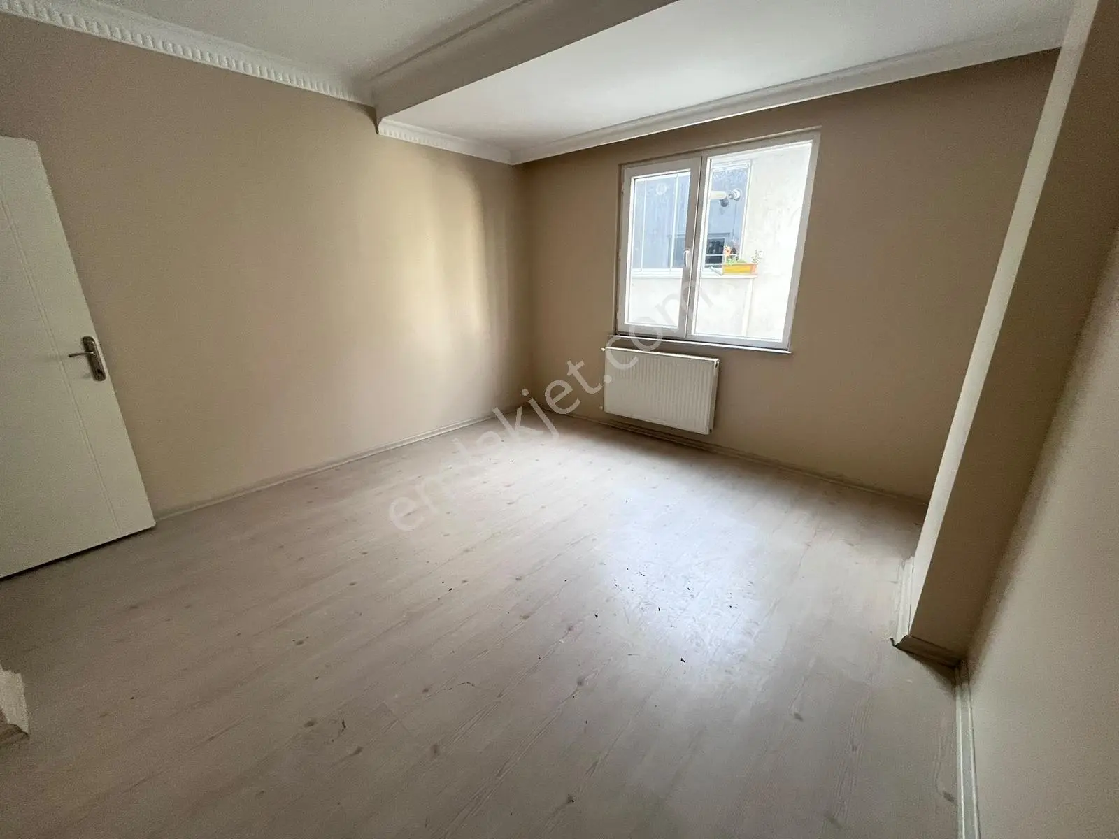 Royal'den Esenyurt Balıkyolu'nda 2+1 85m2 Masrafsız Arakat — fotoğraf 20