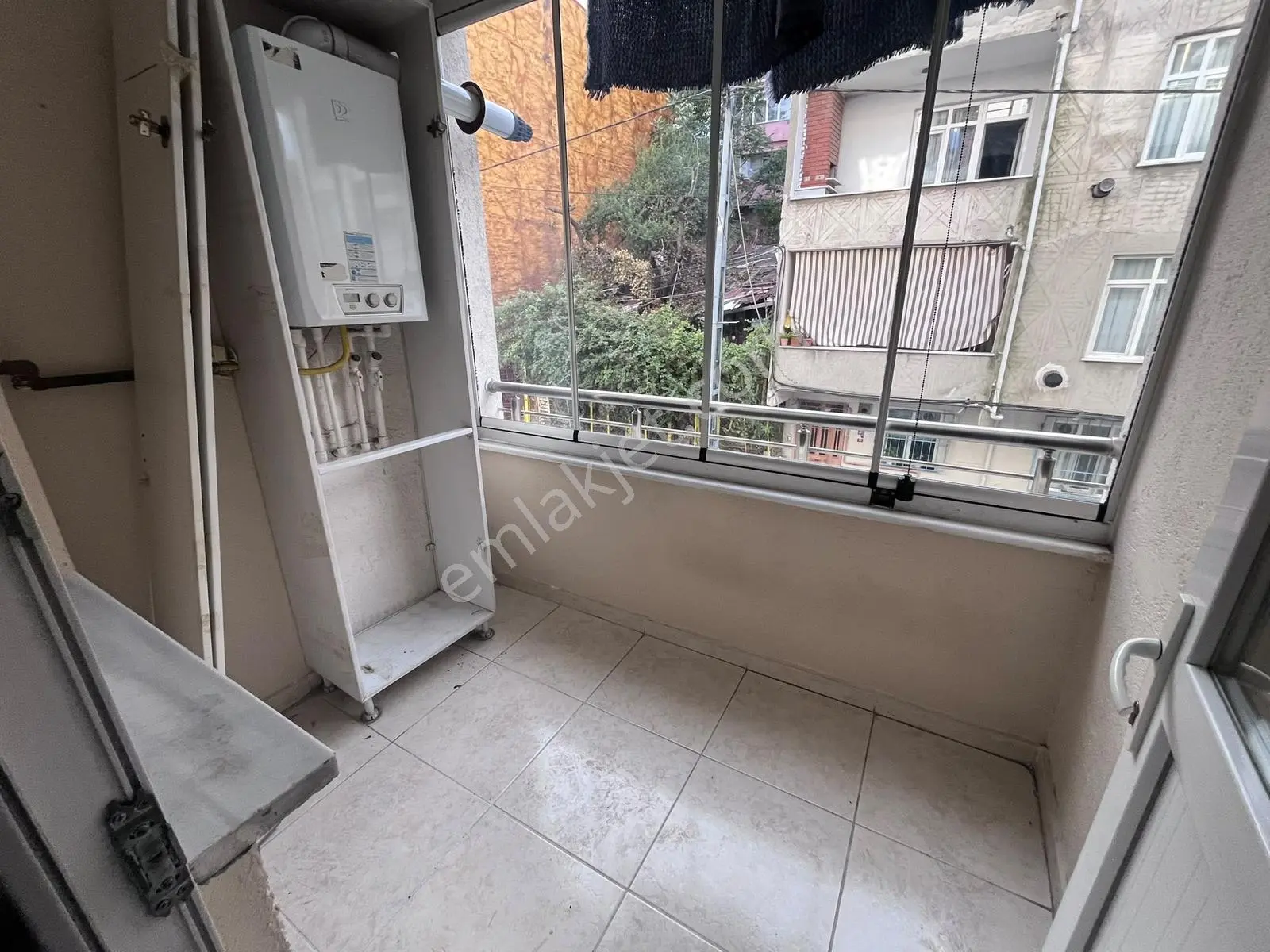 Royal'den Esenyurt Balıkyolu'nda 2+1 85m2 Masrafsız Arakat — fotoğraf 25