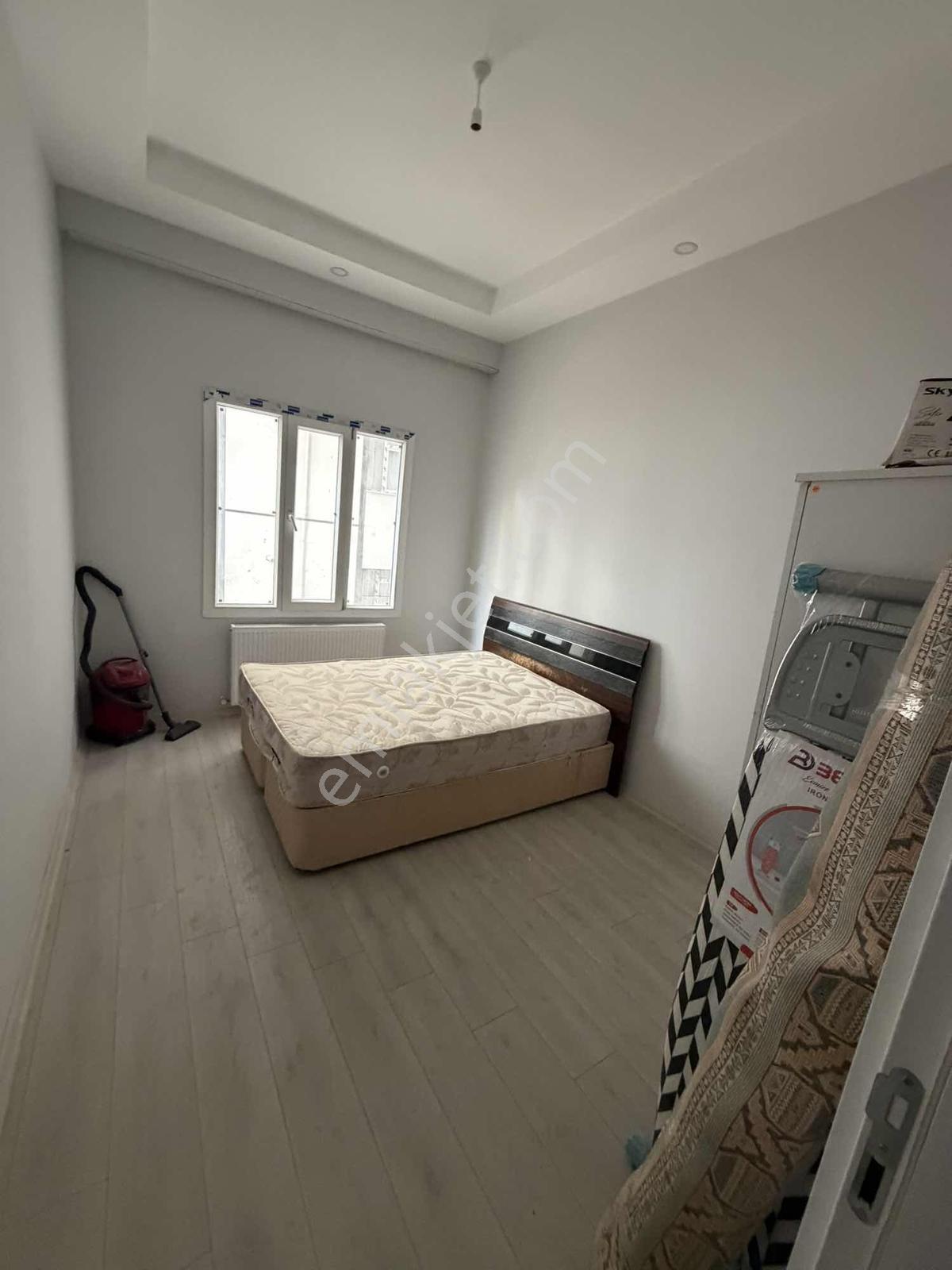 Sürer Emlak`tan Satılık Eşyalı 1+1 Daire`miz E.a.hastane Yanında — fotoğraf 7