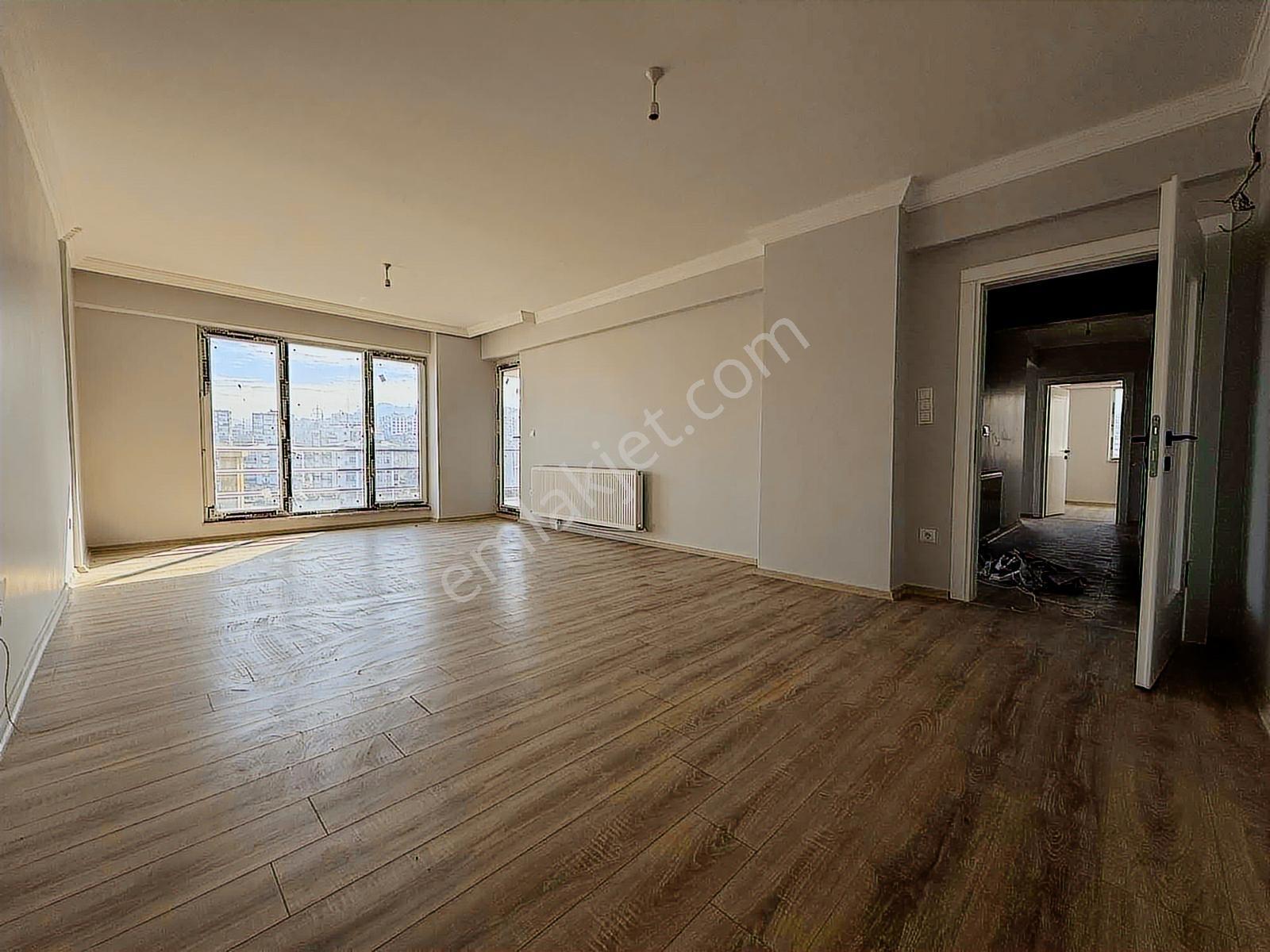 Hüsem Gayriemnkul'den Site İçinde Anahtar Teslim Satılık Daire — fotoğraf 13
