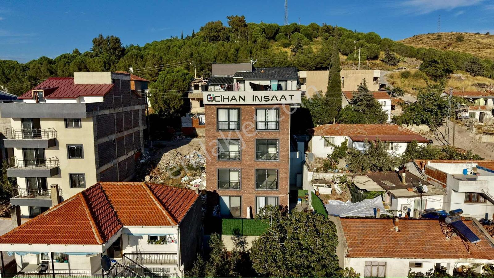 Dikili İsmetpaşada Panoramik Deniz Manzaralı Sıfır 1+1 Daire