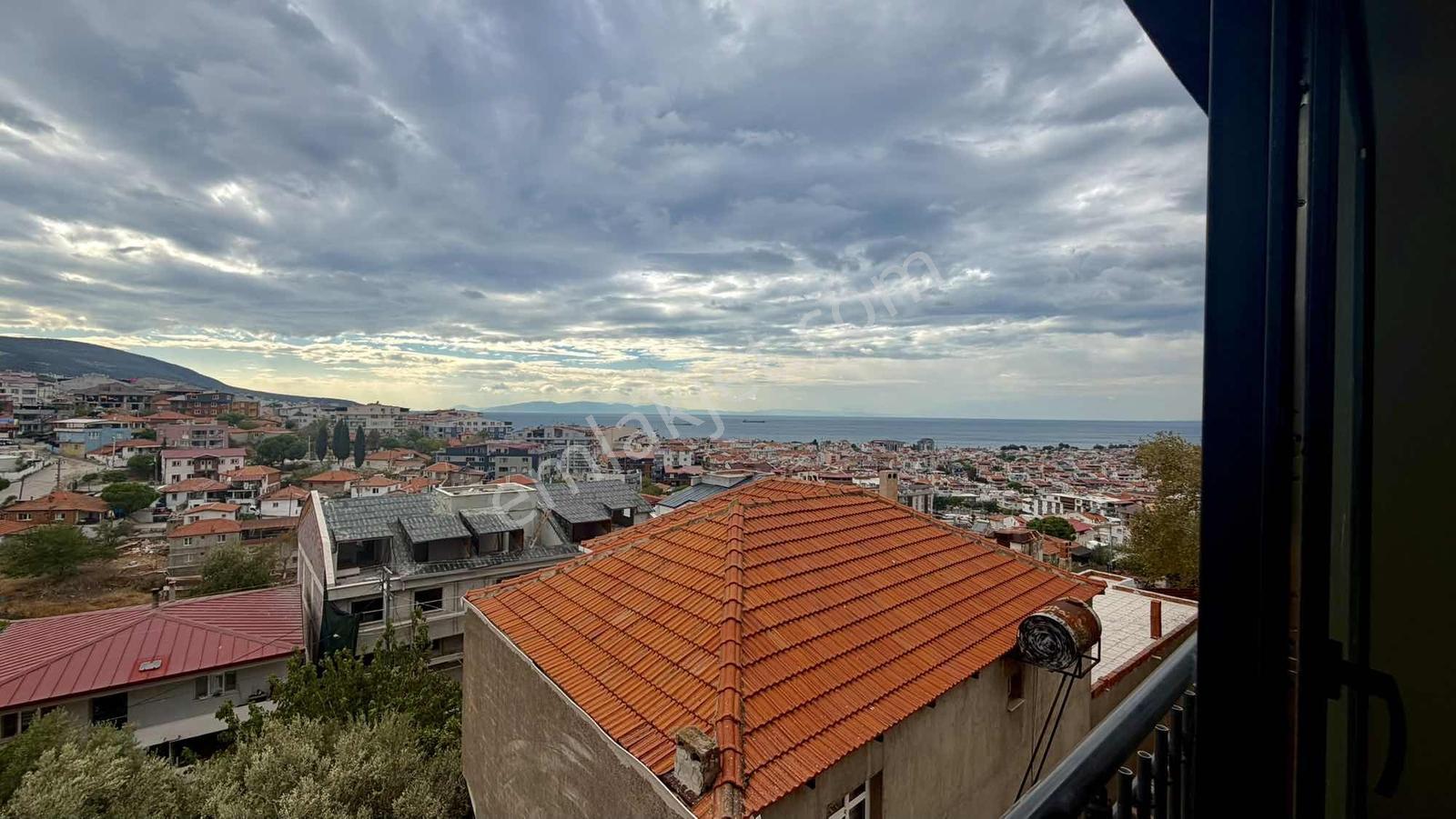Dikili İsmetpaşada Panoramik Deniz Manzaralı Sıfır 1+1 Daire — fotoğraf 12