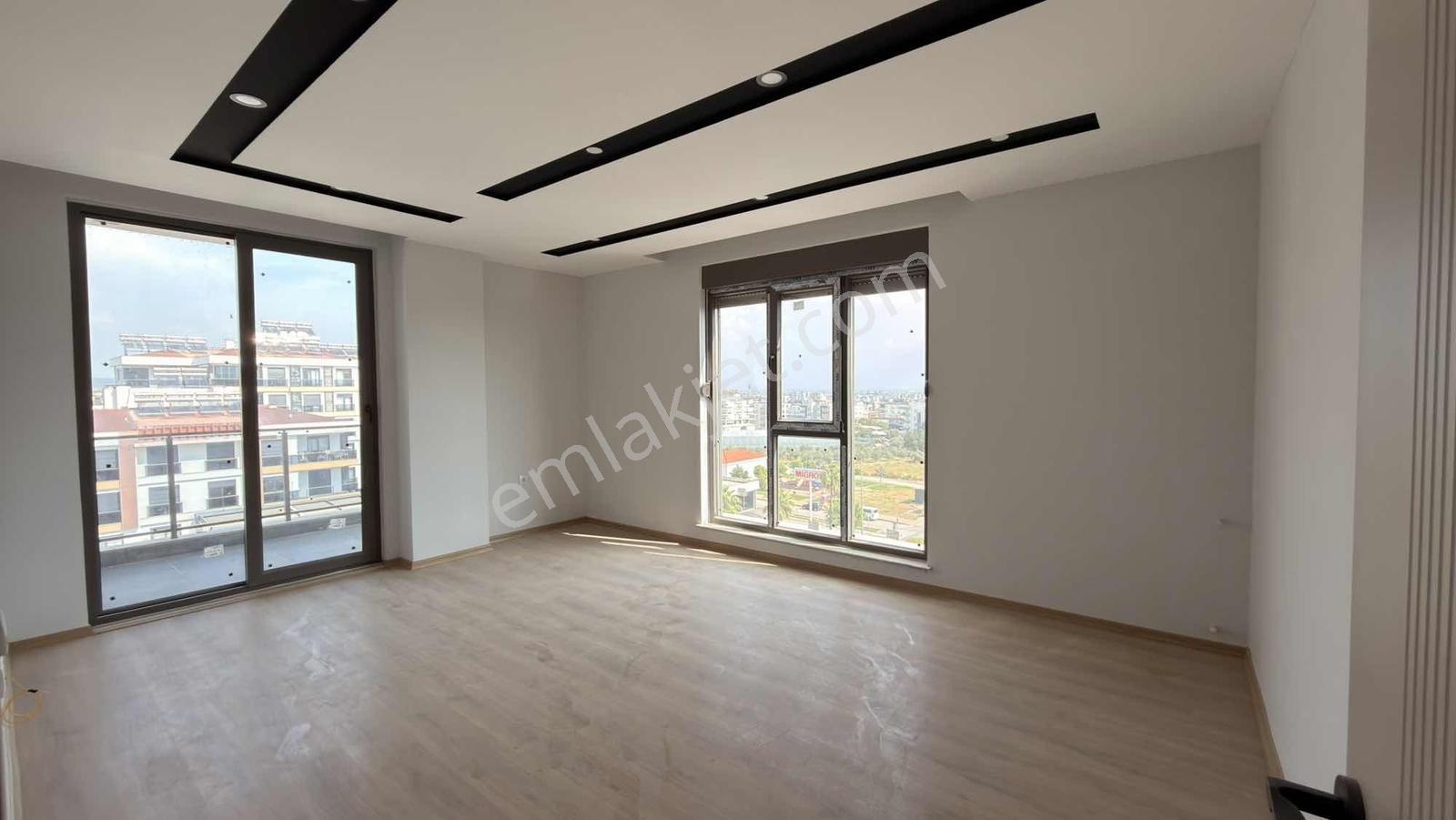 Varsak Karşıyaka 2+1 Sıfır Ebeveyn Banyolu Daire — fotoğraf 6