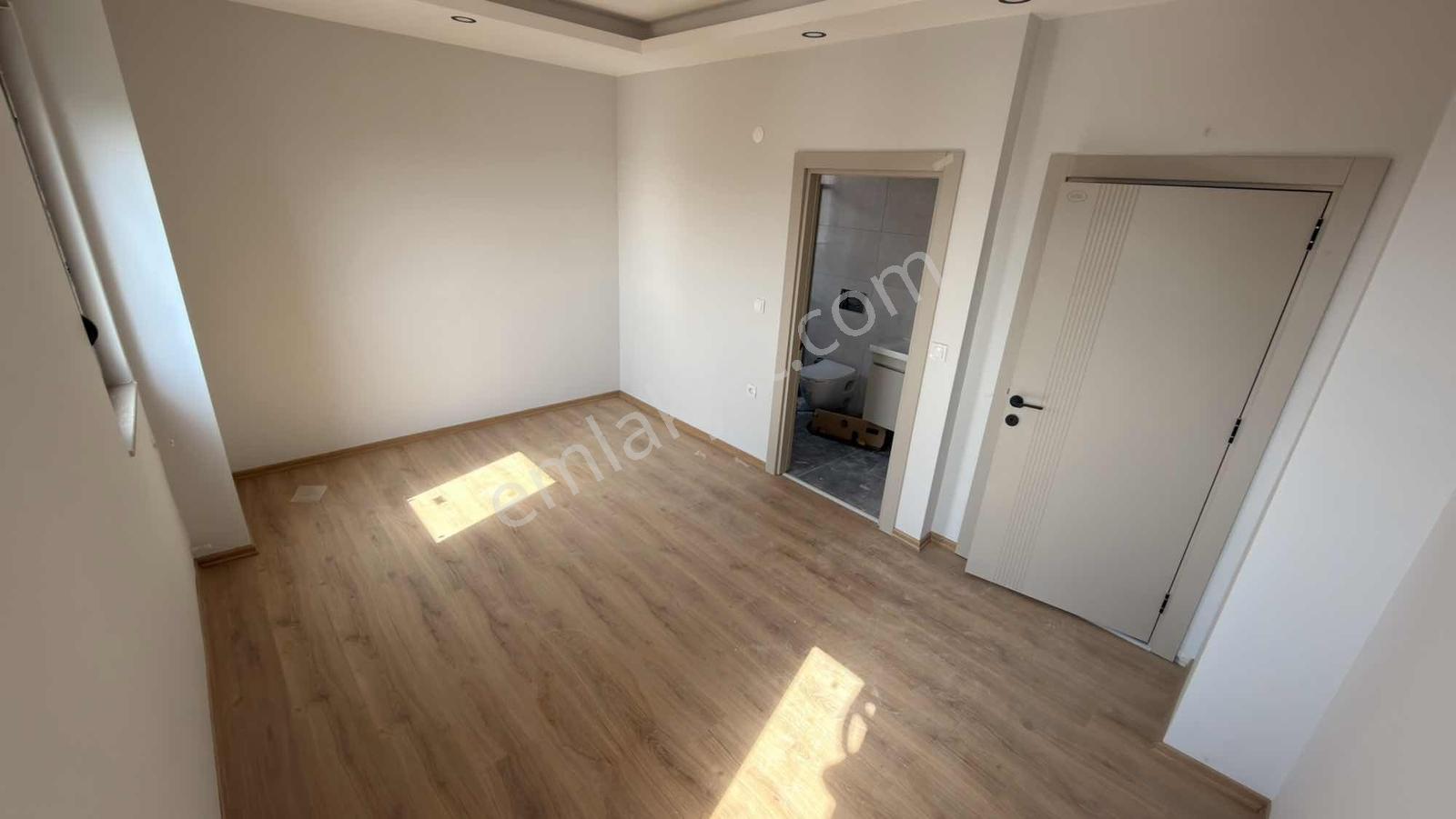 Varsak Karşıyaka 2+1 Sıfır Ebeveyn Banyolu Daire — fotoğraf 13