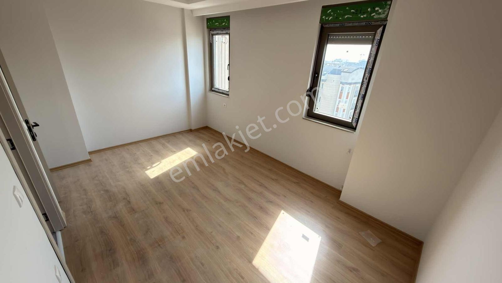 Varsak Karşıyaka 2+1 Sıfır Ebeveyn Banyolu Daire — fotoğraf 14