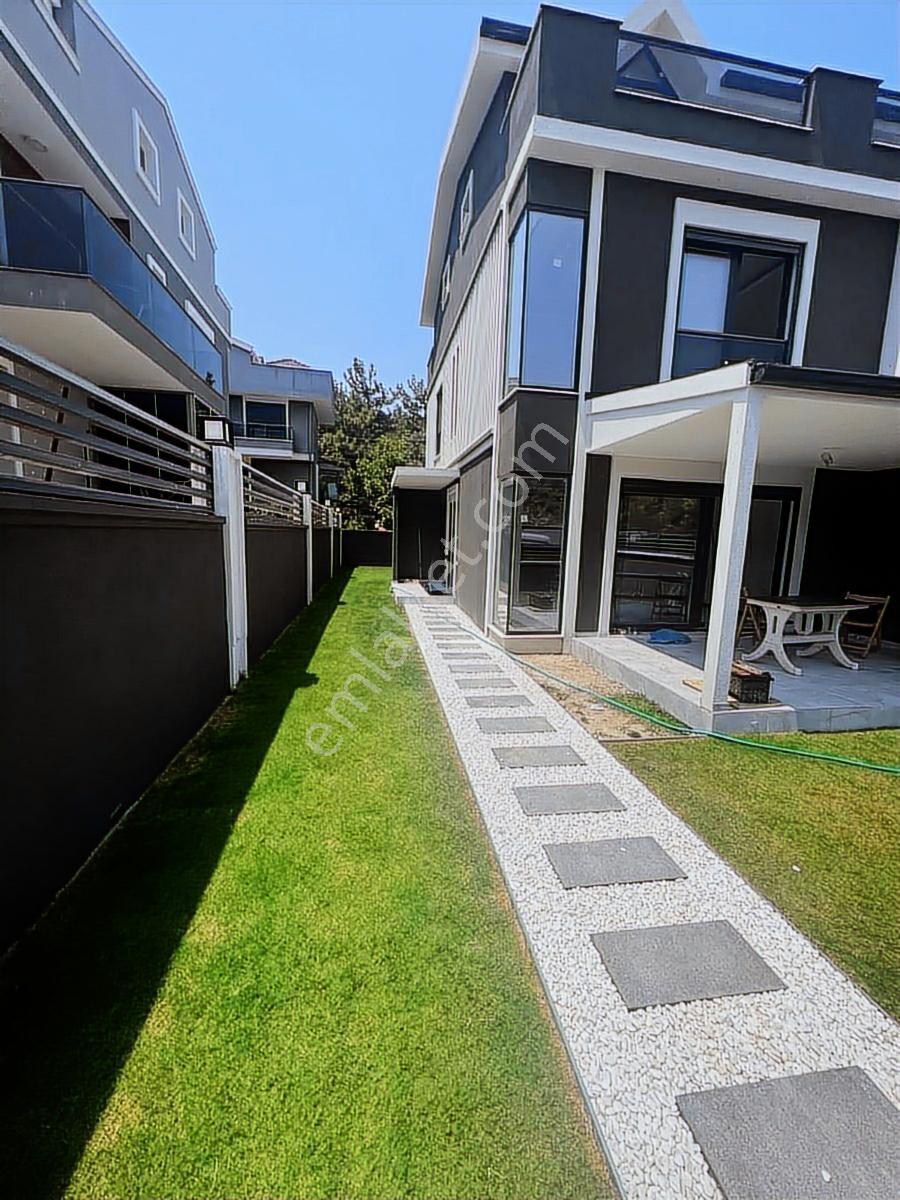 Monami'den Urlan Zeytinalaninda Mükemmel Konum 4+1 — fotoğraf 3