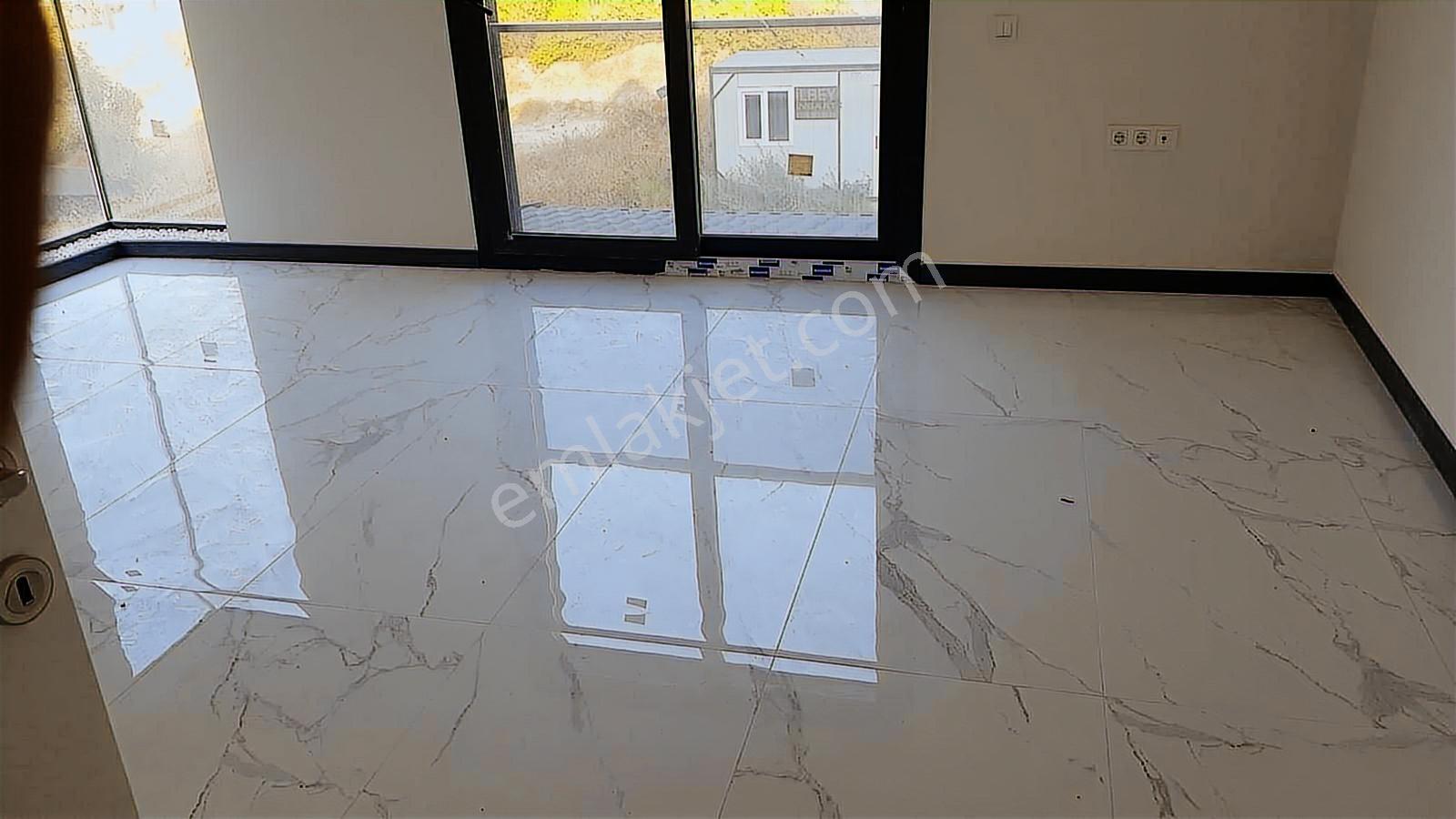 Monami'den Urlan Zeytinalaninda Mükemmel Konum 4+1 — fotoğraf 18