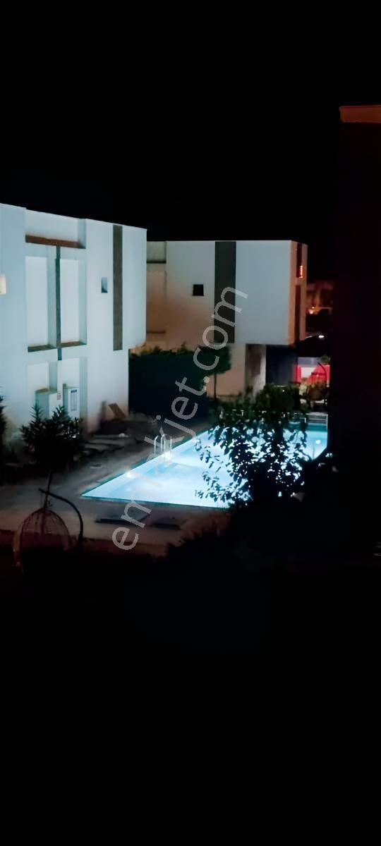 Didim Efeler Mahallesi'nde Satılık Havuzlu 3+1 Eşyalı Villa — fotoğraf 6