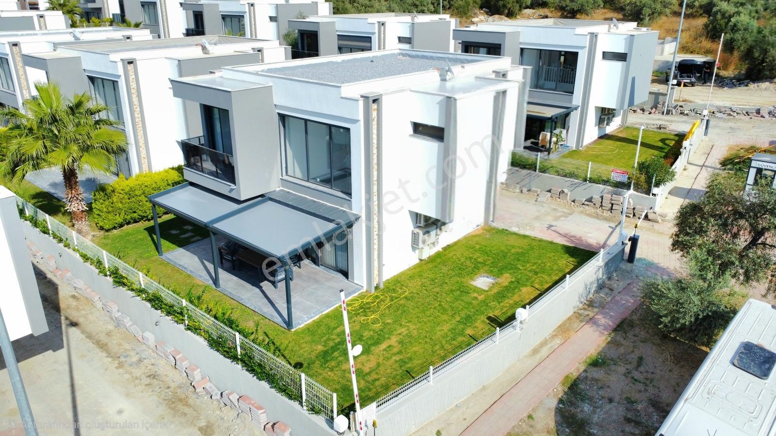 Kuşadası Soğucak'Ta Satılık Sıfır 3+1 Doğalgazlı Villa