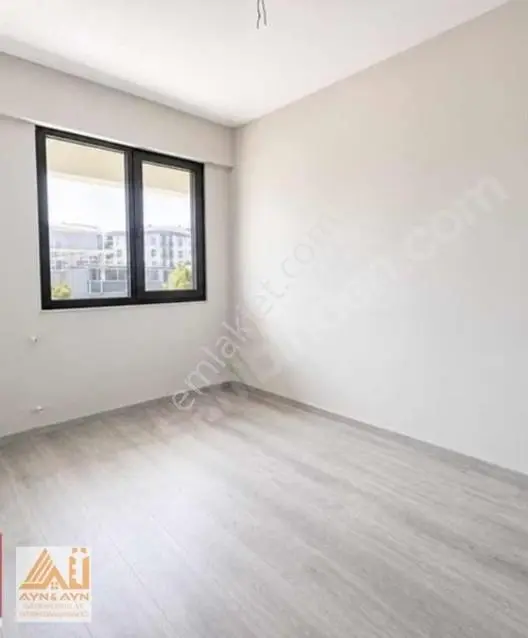 Seyrek'te Bahçeli Satılık 1 + 1 Daire — fotoğraf 3