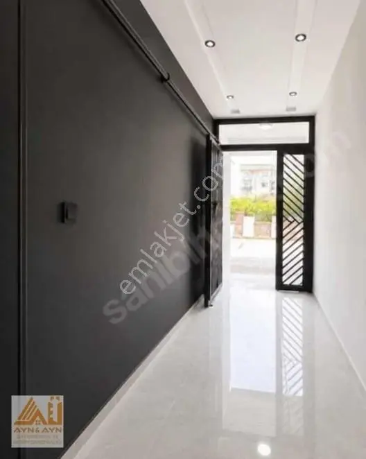 Seyrek'te Bahçeli Satılık 1 + 1 Daire — fotoğraf 4