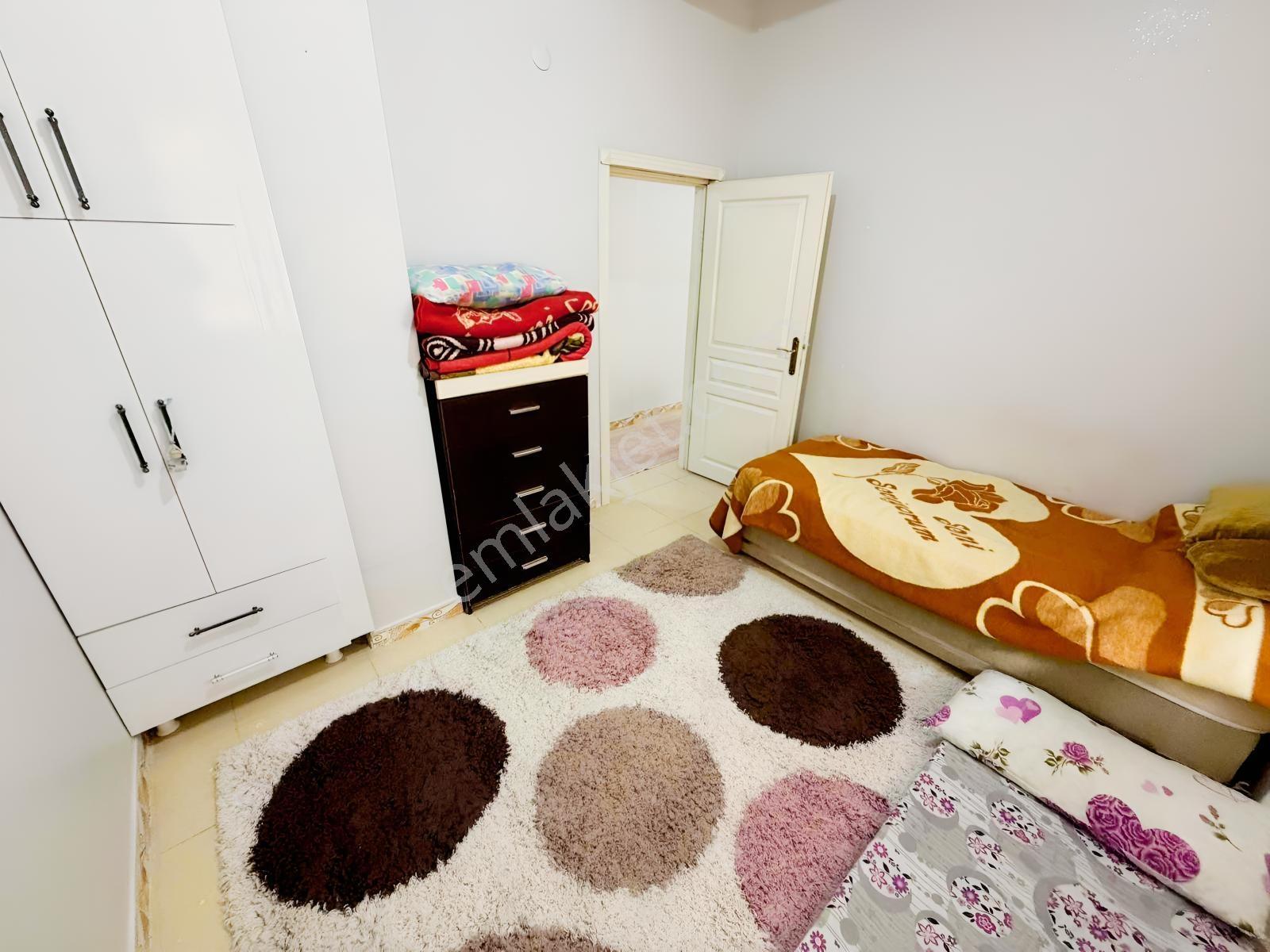 Sürer Emlak`tan Satılık Ful Eşyalı 1+1 Daire`miz Site İçerisinde — fotoğraf 11