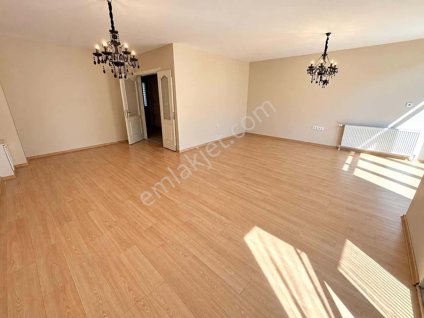 Finansman'dan..havuzlu..güvenlikli Sitede..bahçeli..geniş Villa — fotoğraf 14