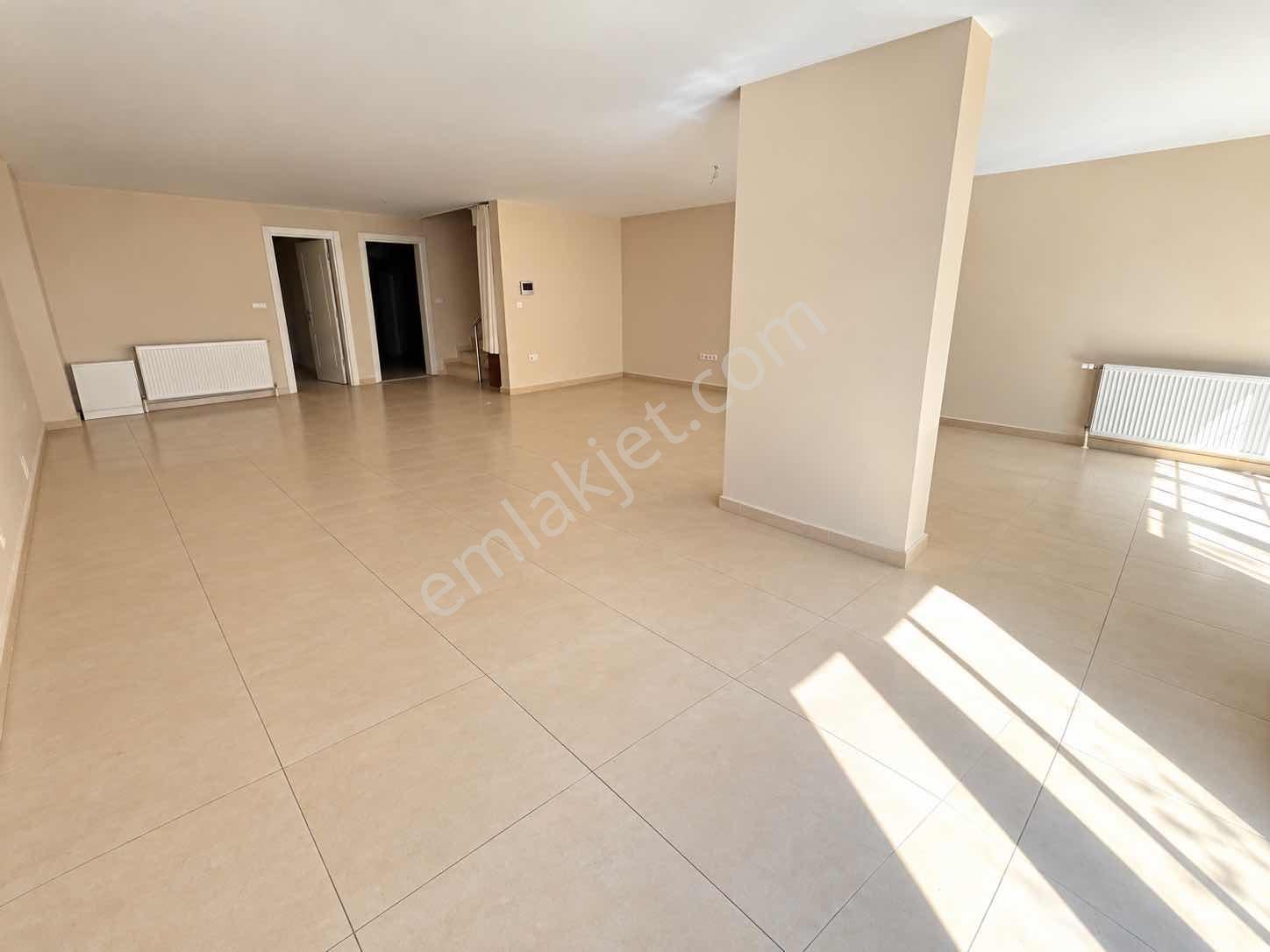 Finansman'dan..havuzlu..güvenlikli Sitede..bahçeli..geniş Villa — fotoğraf 22